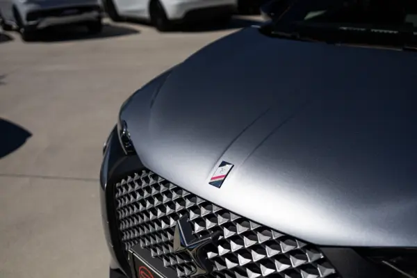 DS DS3 Crossback E-TENSE PERFORMANCE LINE + 14