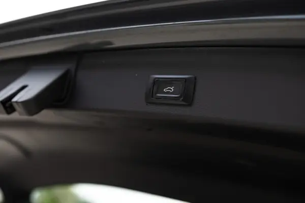 Audi Q3 45 TFSIe S tronic 34