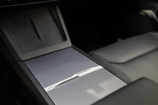 Tesla Model 3 Tração Traseira Premium 28