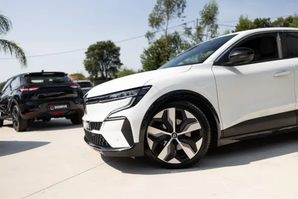 Renault Mégane E-Tech EV60 Techno Optimum Charge 8