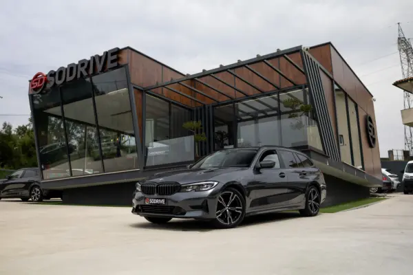 BMW 320 d Line Sport Auto 1