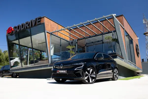 Renault Mégane E-Tech EV60 220hp optimum charge Techno 1