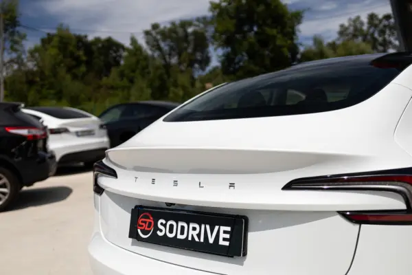 Tesla Model 3 Tração Traseira Premium 45