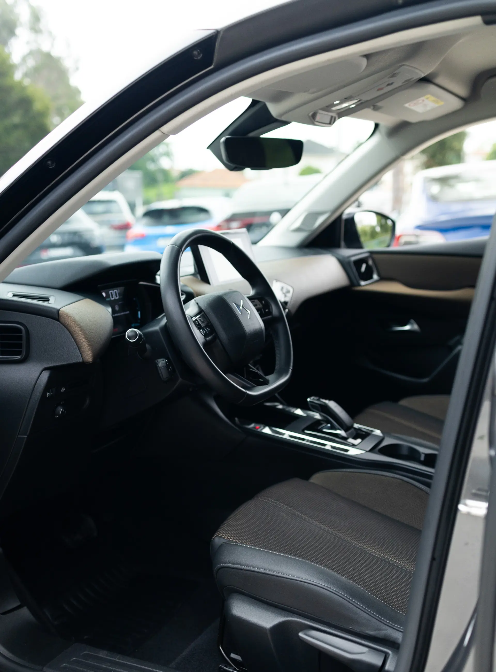 DS DS3 Crossback E-Tense Performance Line 13