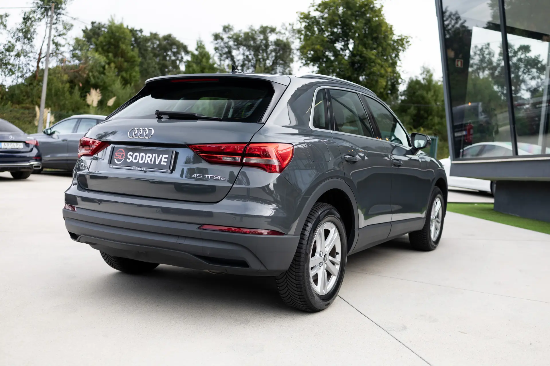 Audi Q3 45 TFSIe S tronic 5