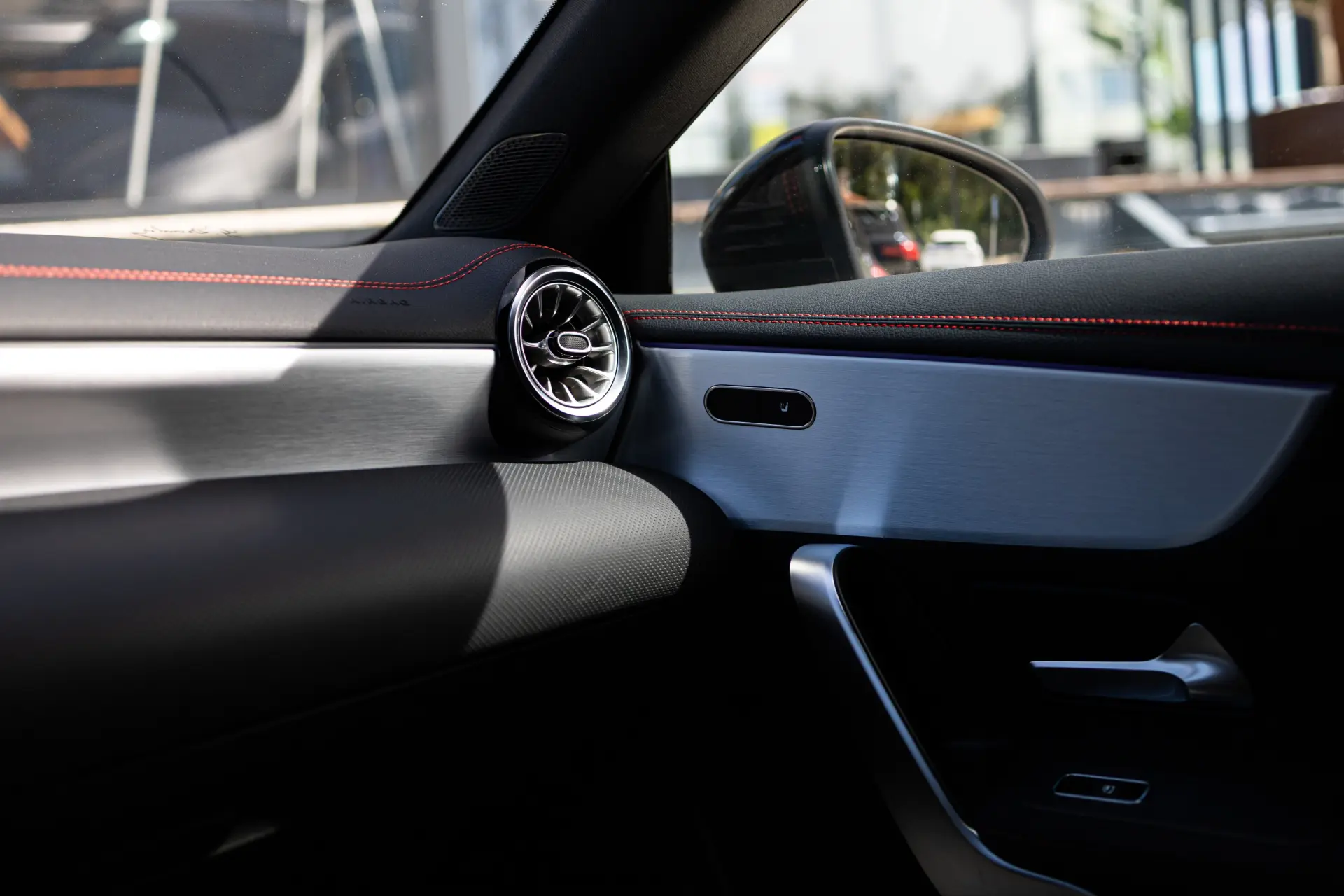 Mercedes-Benz CLA 250 e 8G-DCT Edition AMG Line 12