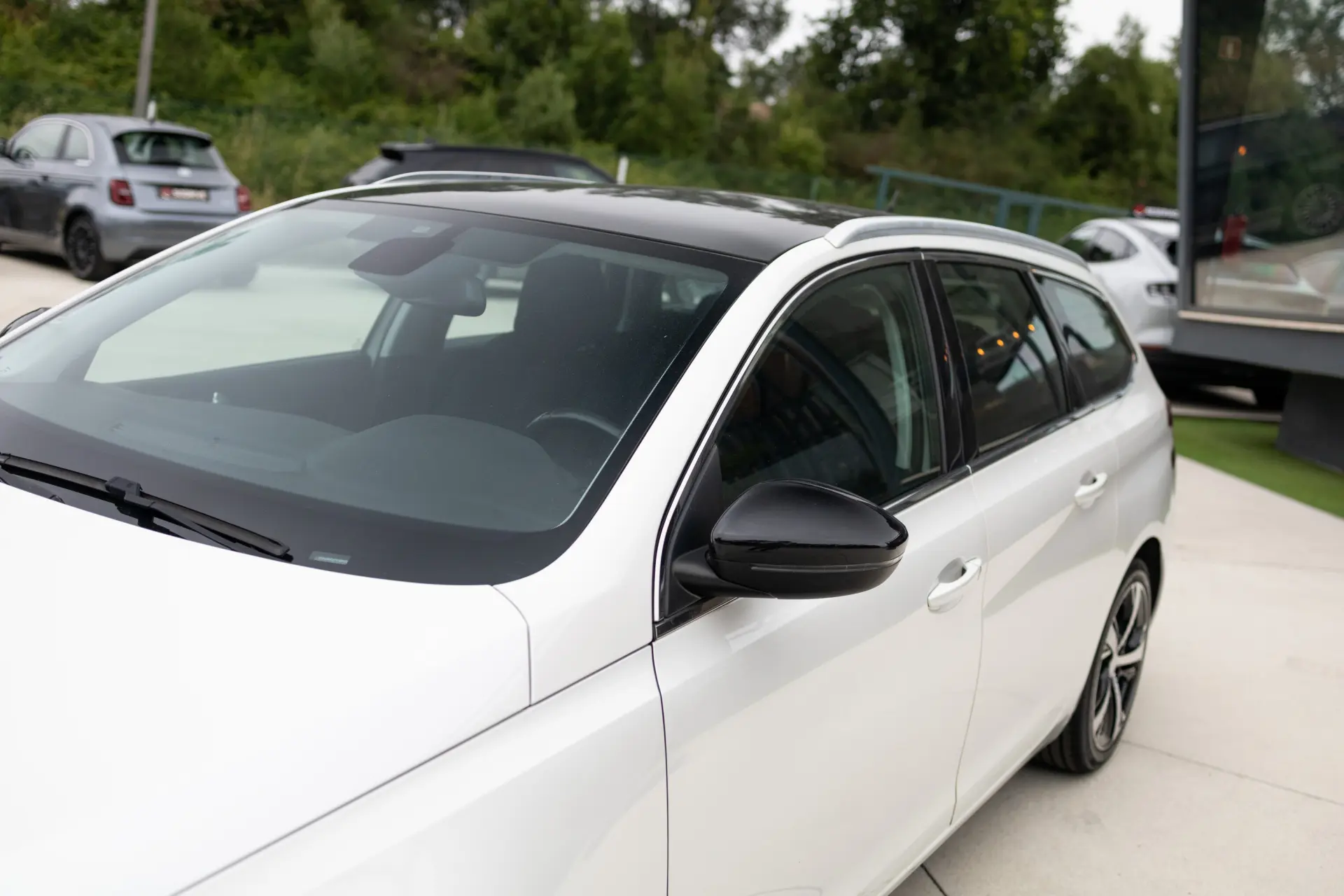 Peugeot 308 SW 1.6 BlueHDi Allure 14