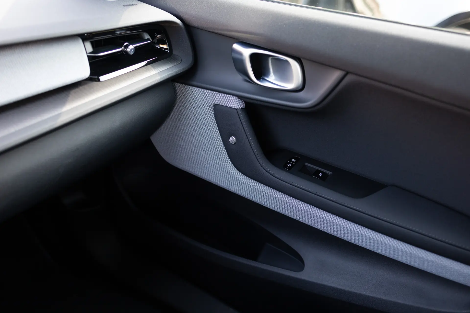 Polestar 2 Single Motor 69kWh 26