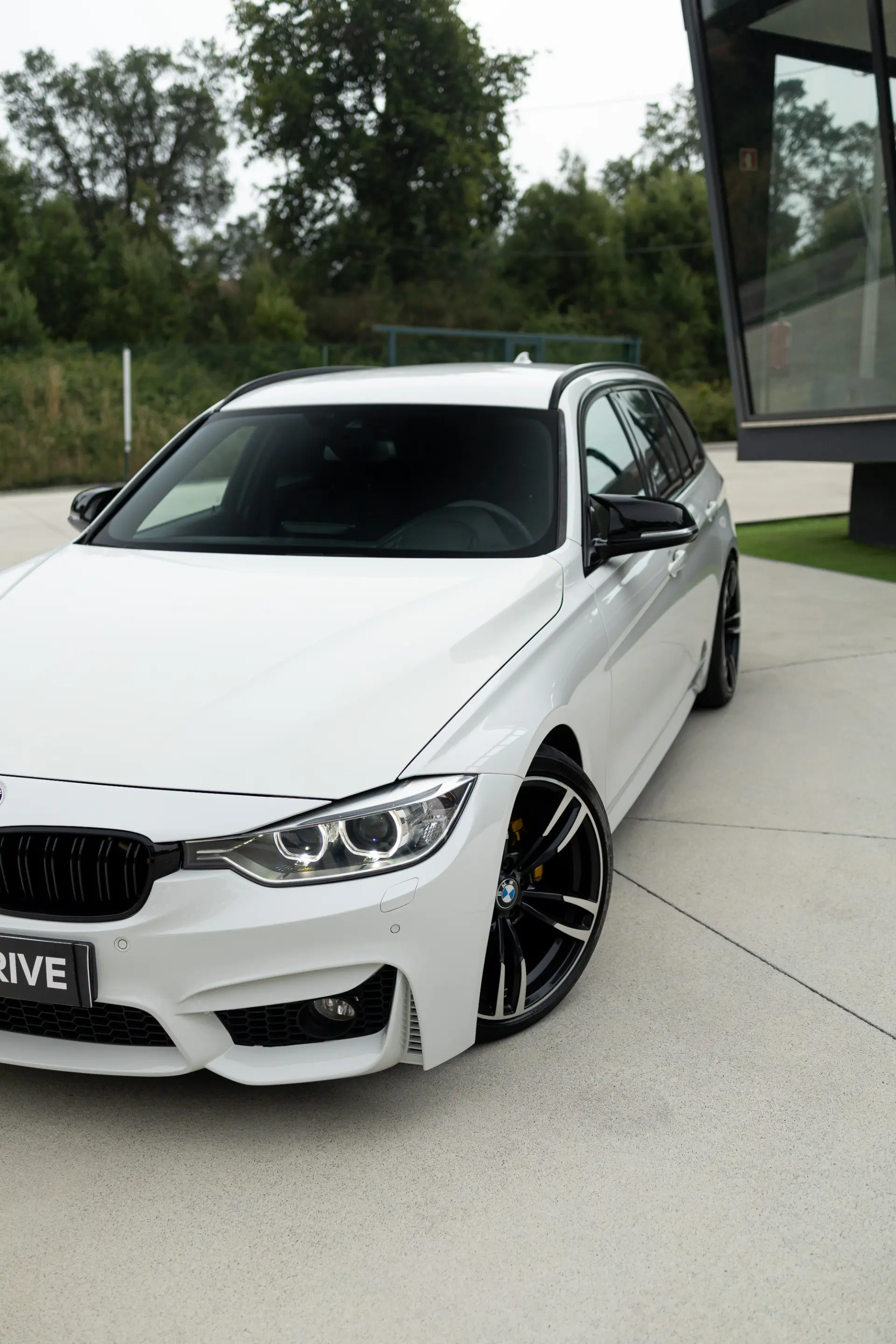 BMW 320 d xDrive Aut. M Sport 11