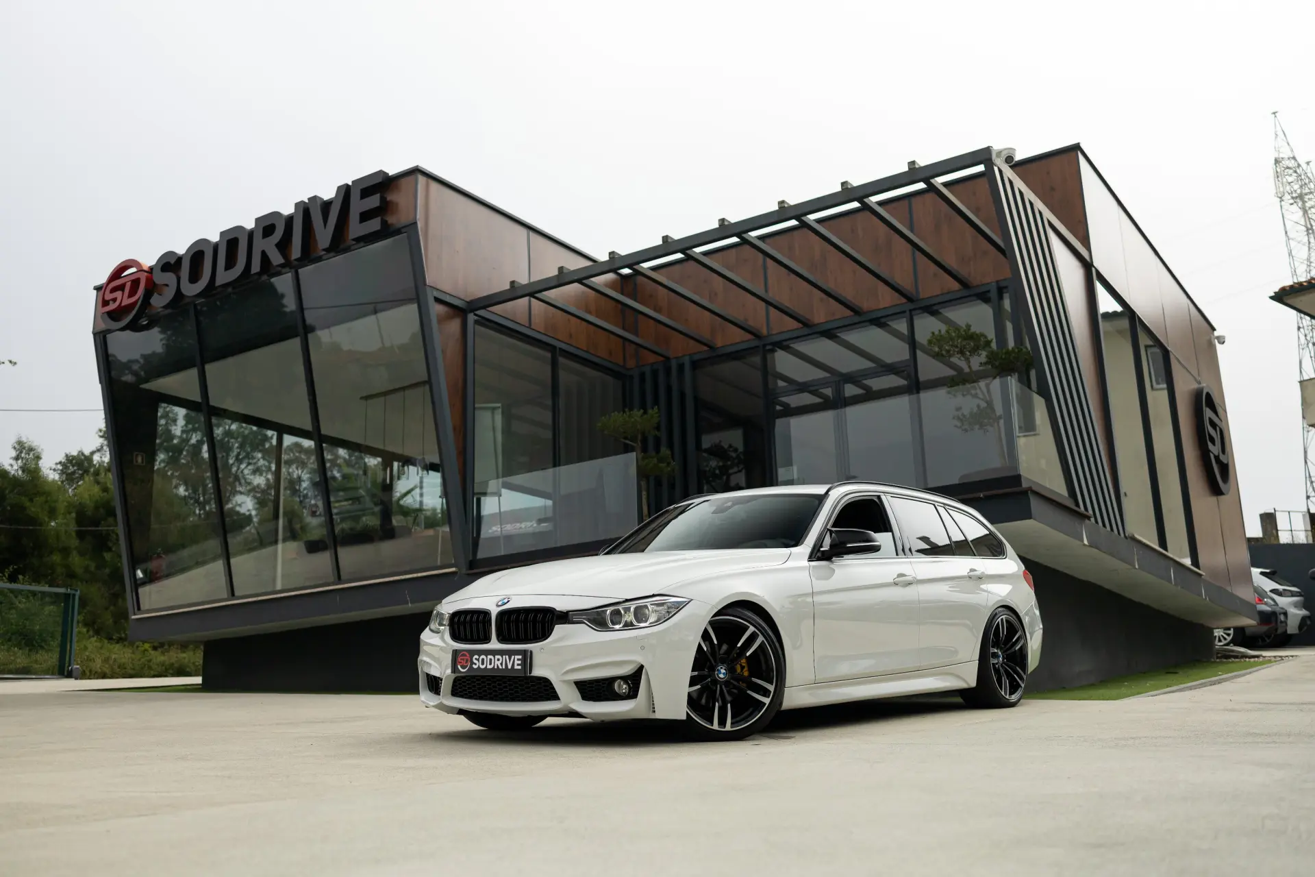 BMW 320 d xDrive Aut. M Sport 1