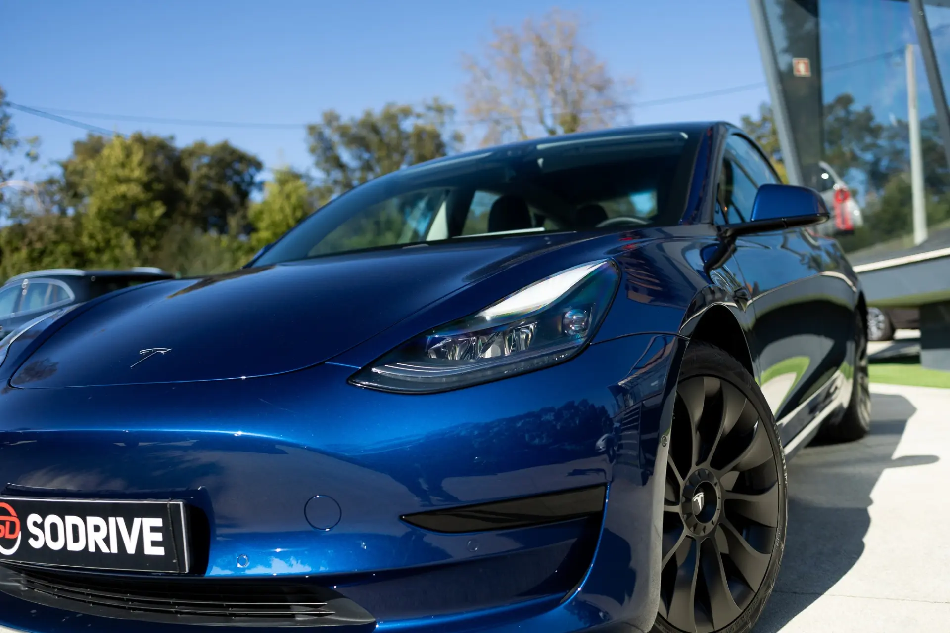 Tesla Model 3 Long-Range Dual Motor AWD 21
