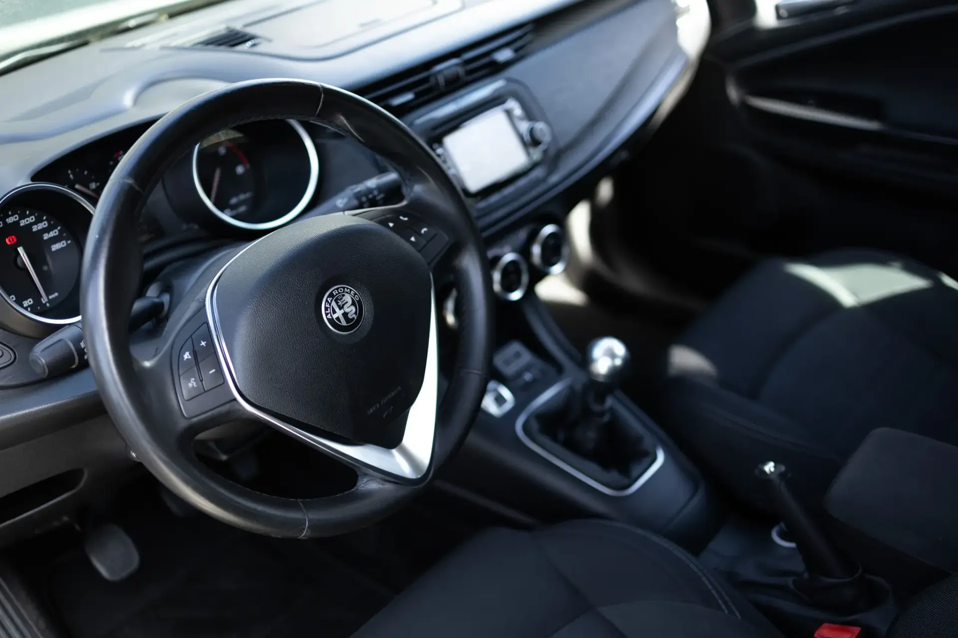 Alfa Romeo Giulietta 1.6 JTDM Exclusive J18 20
