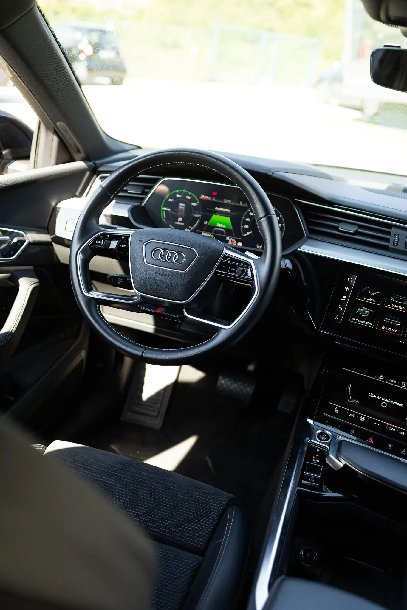 Audi e-tron Sportback 55 quattro S line 2