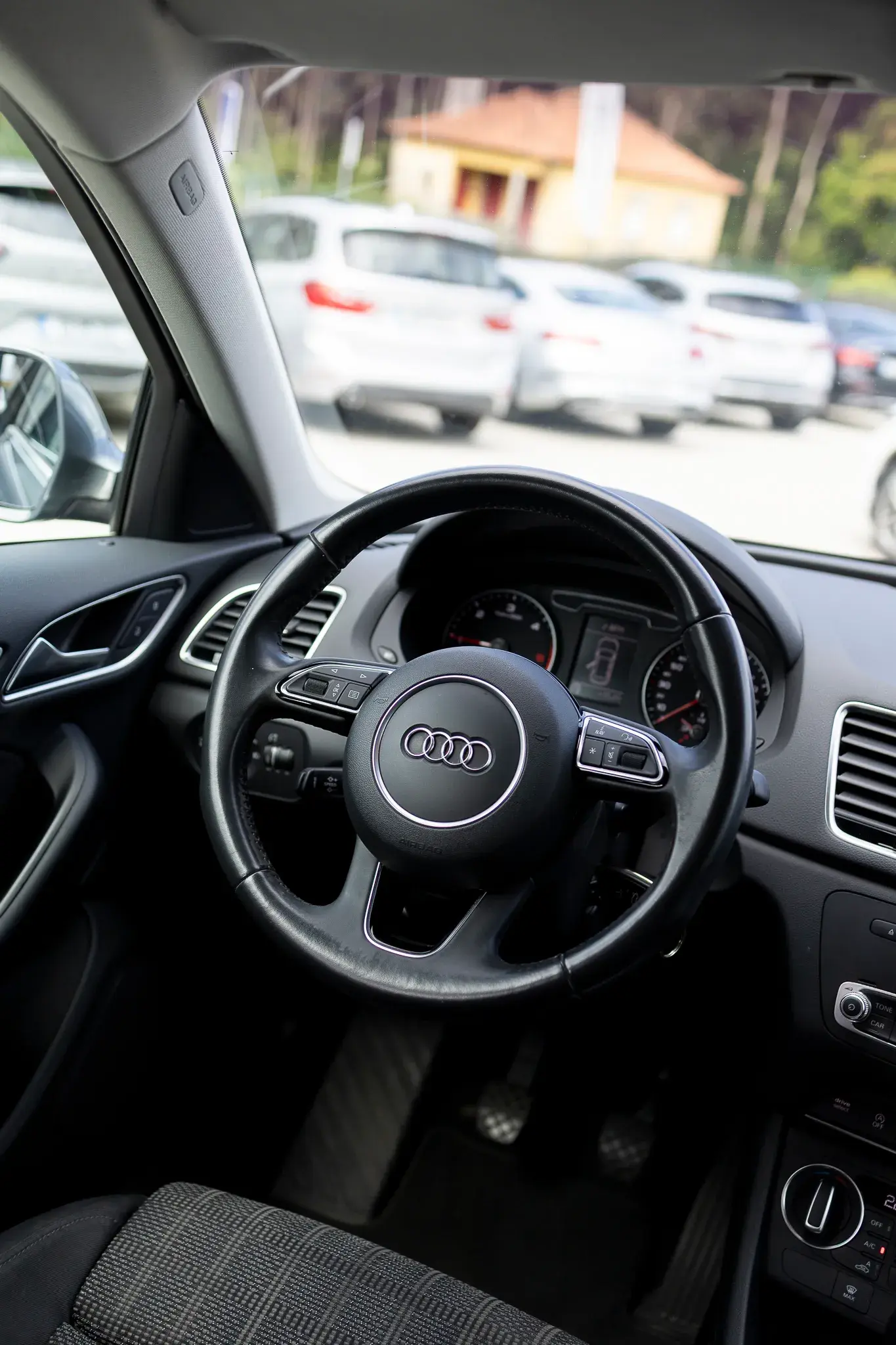 Audi Q3 2.0 TDI Sport 2