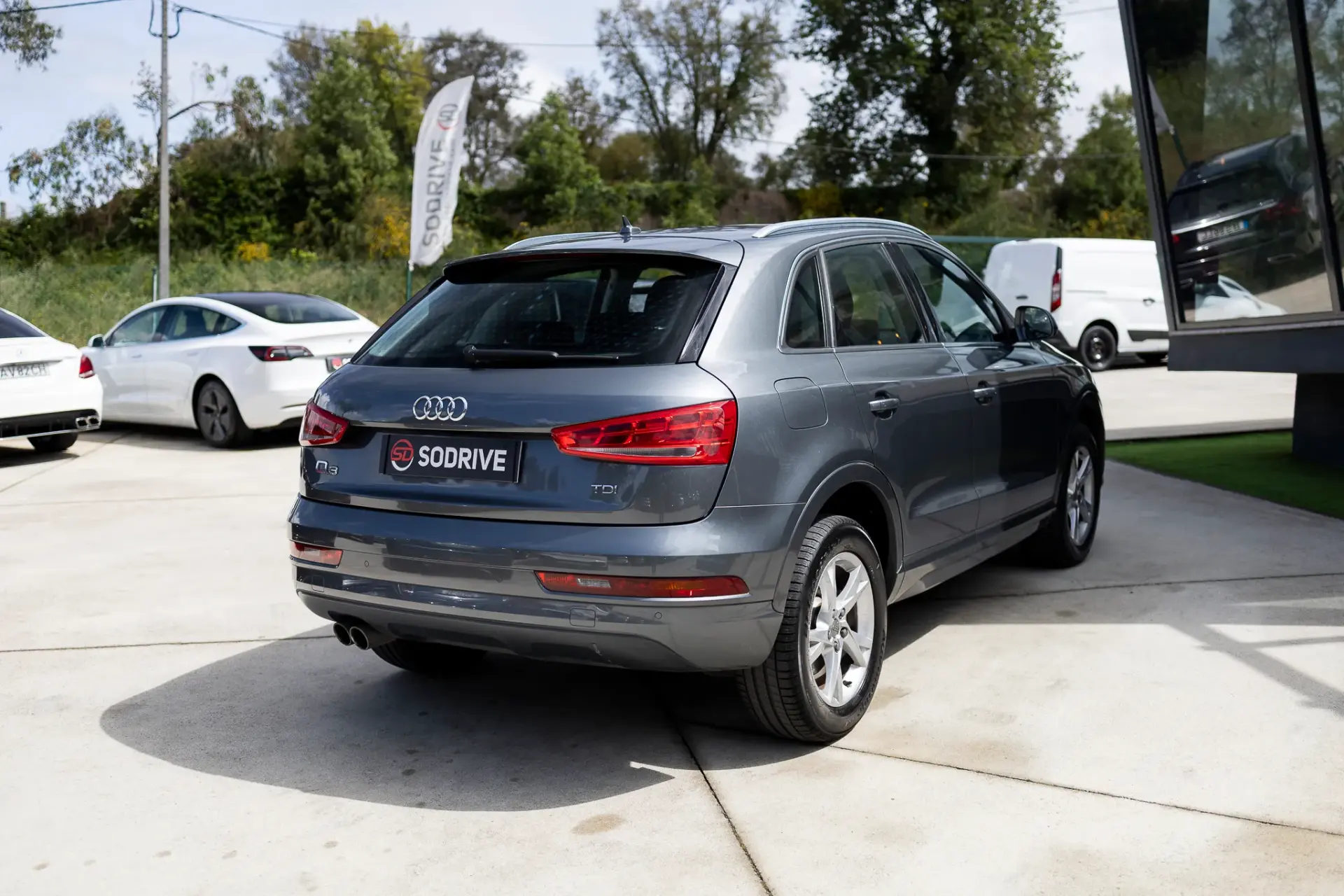 Audi Q3 2.0 TDI Sport 11