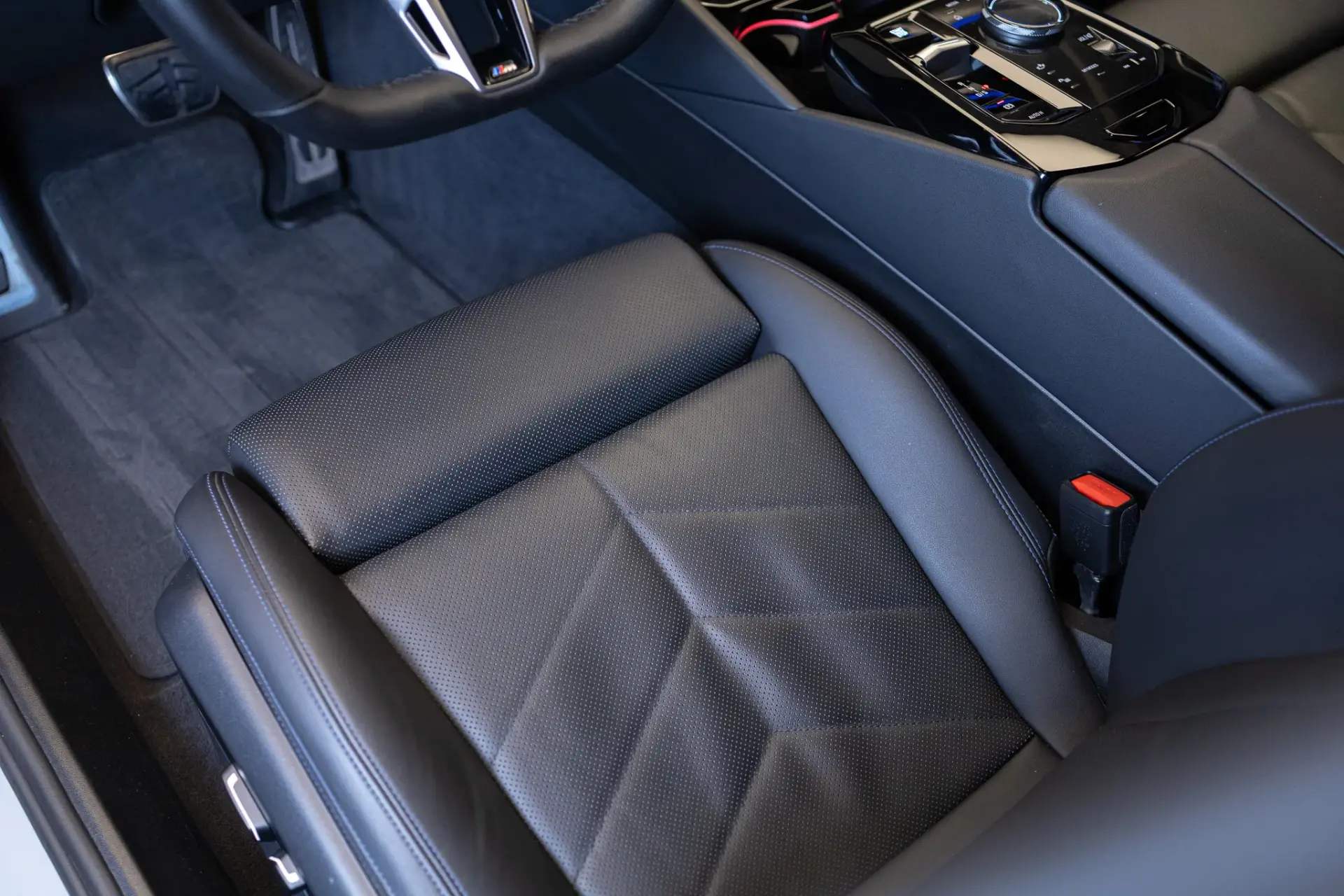 BMW 530 e Pack Desportivo M 21