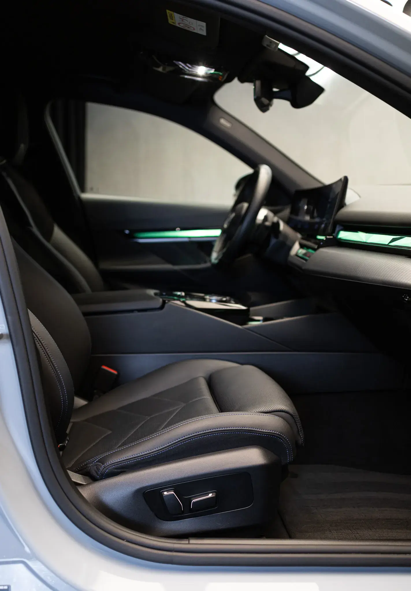 BMW 530 e Pack Desportivo M 52