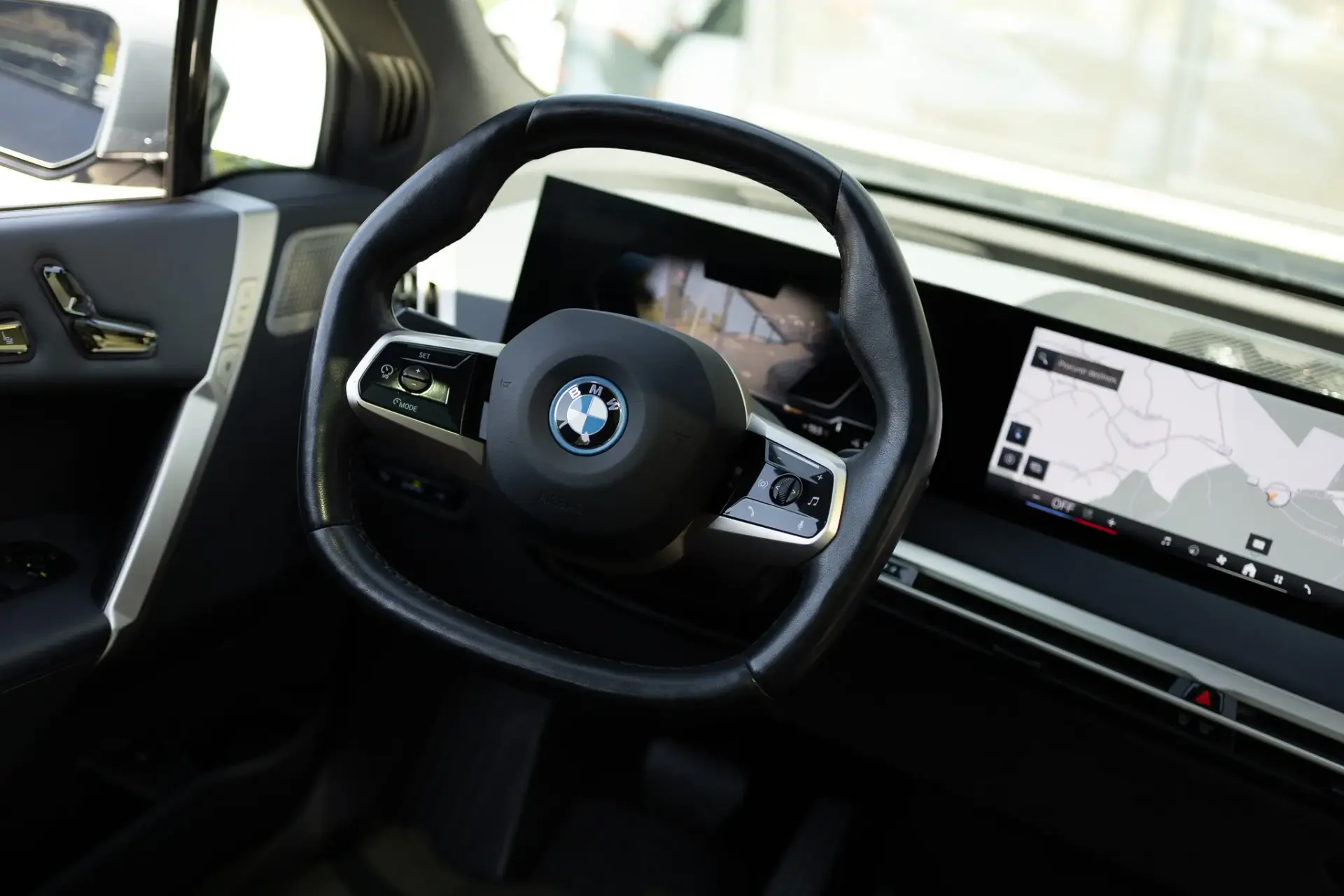 BMW iX xDrive 40 Pack Desportivo 2