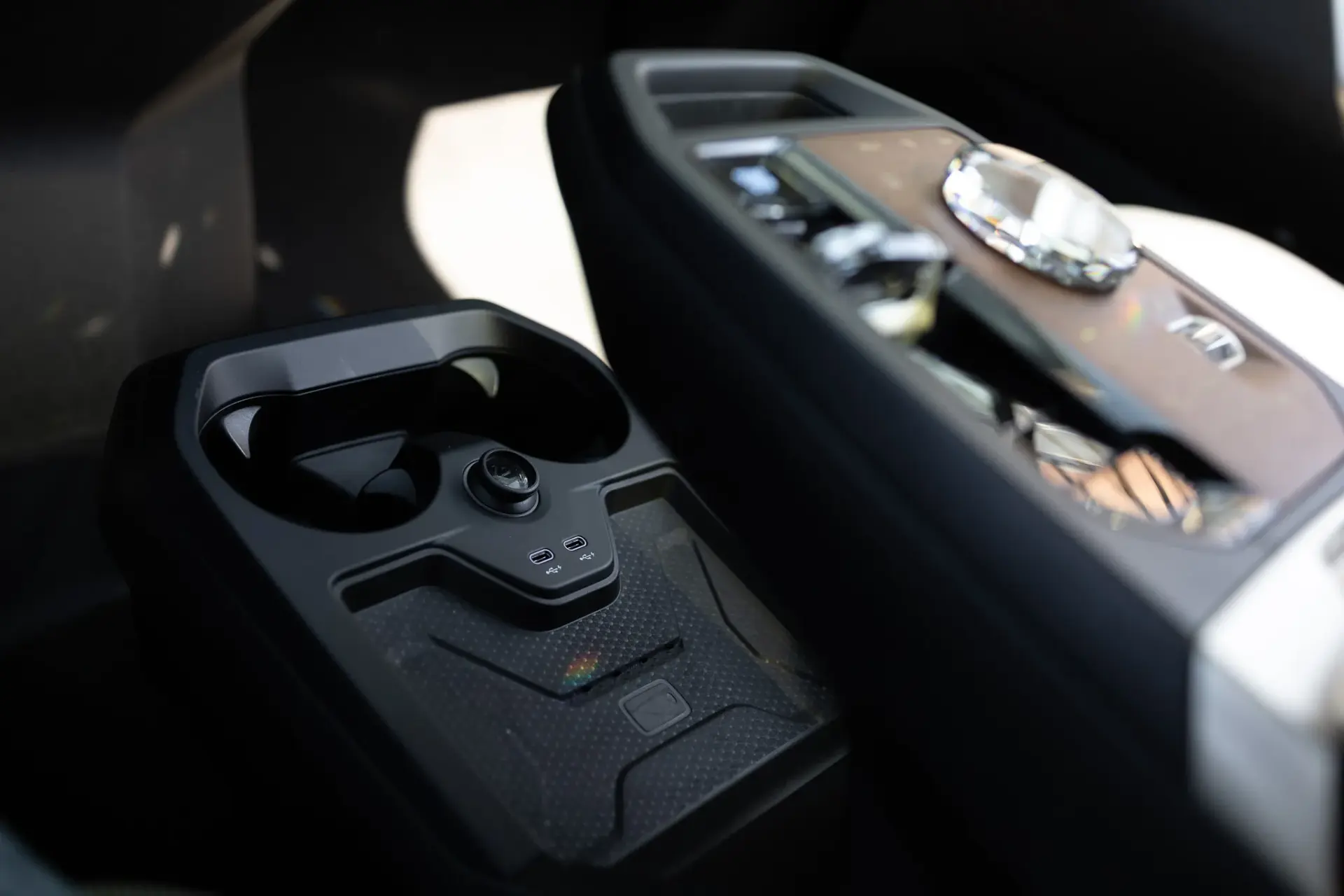 BMW iX xDrive 40 Pack Desportivo 22