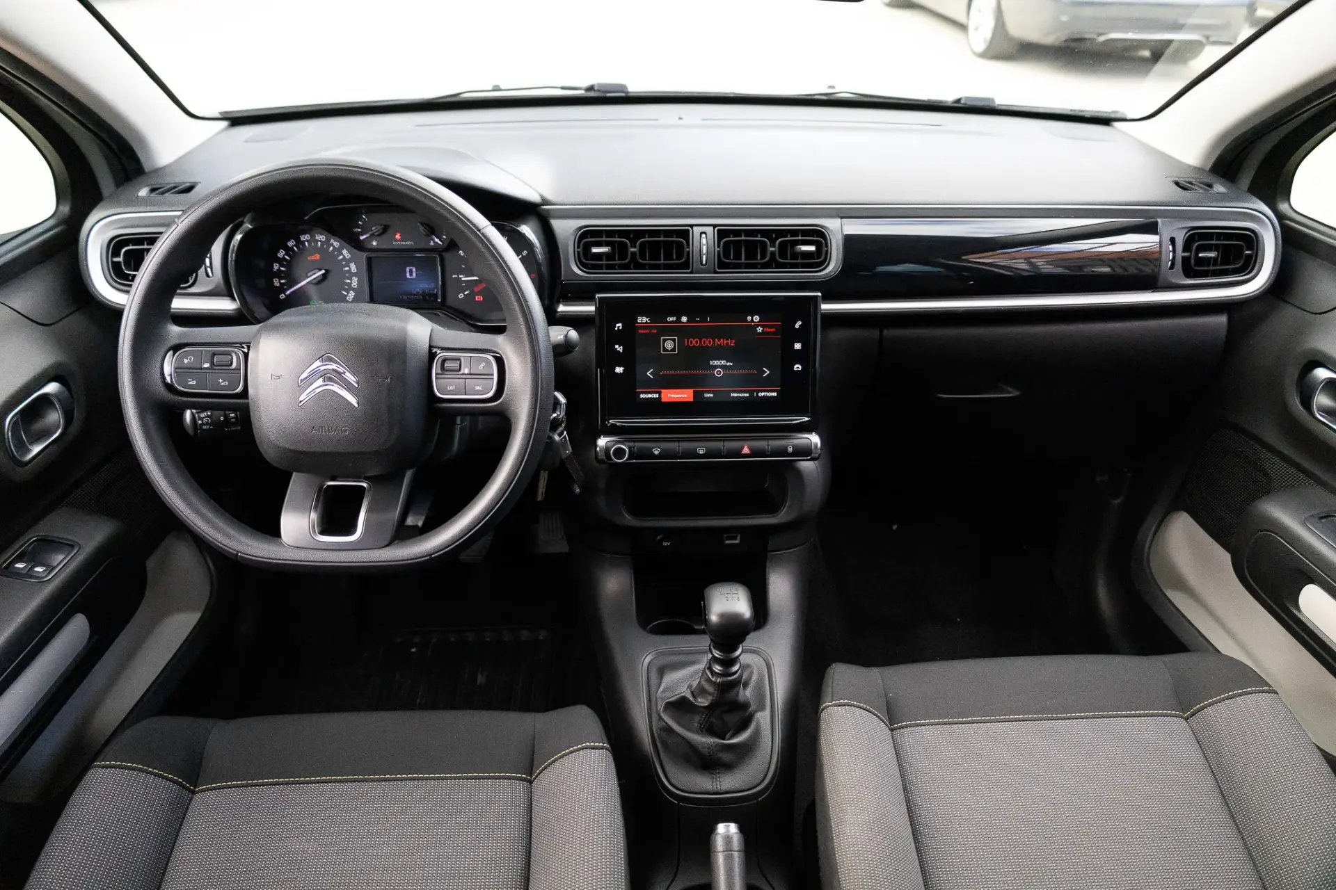 Citroen C3 1.5 BlueHDi Shine Pack 2