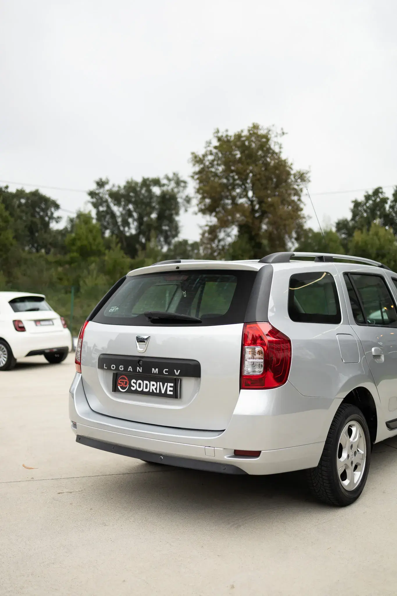 Dacia Logan MCV 1.5 dCi Stepway 16