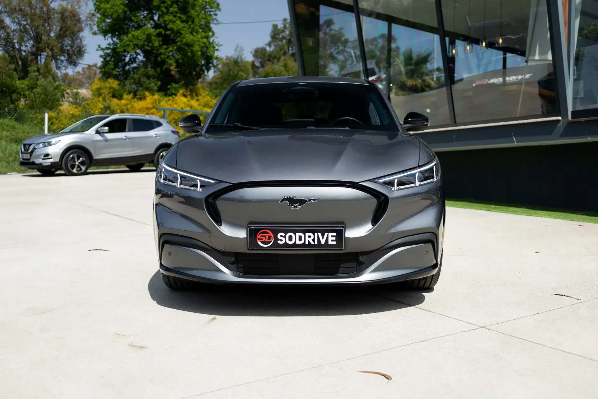 Ford Mustang Mach-E 75.7 kWh Premium AWD 3