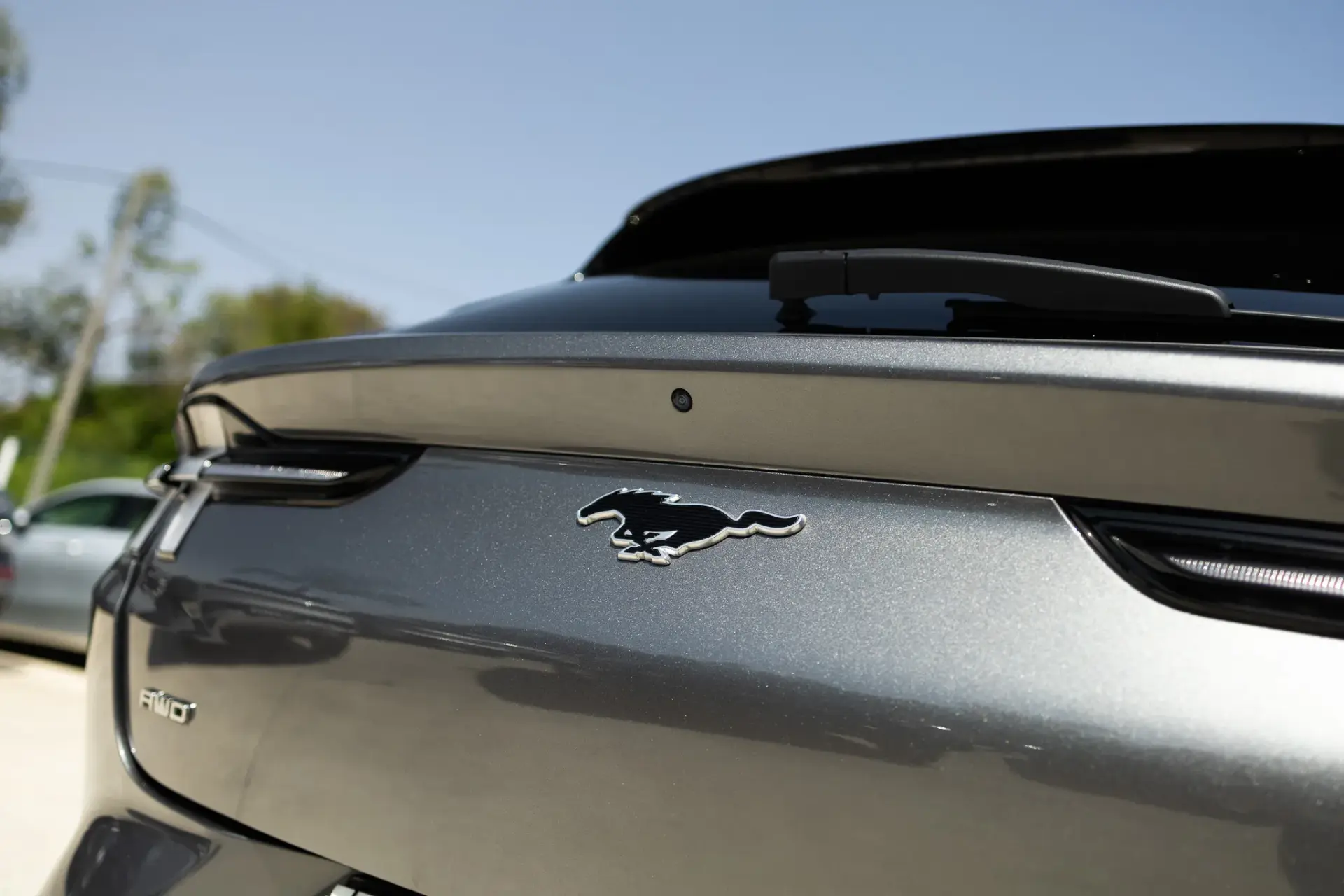 Ford Mustang Mach-E 75.7 kWh Premium AWD 32