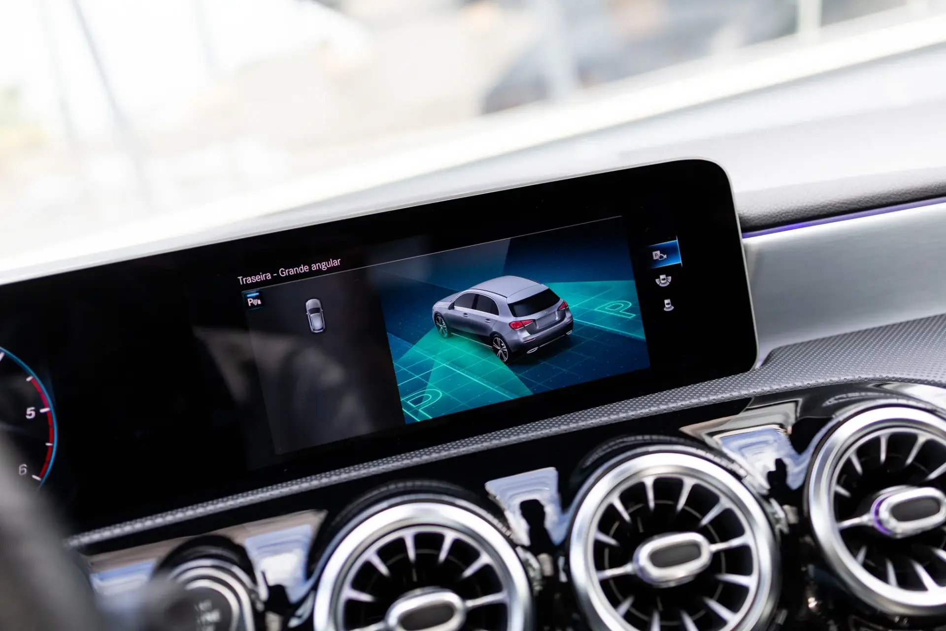 Mercedes-Benz A 180 d AMG Line Aut. 42