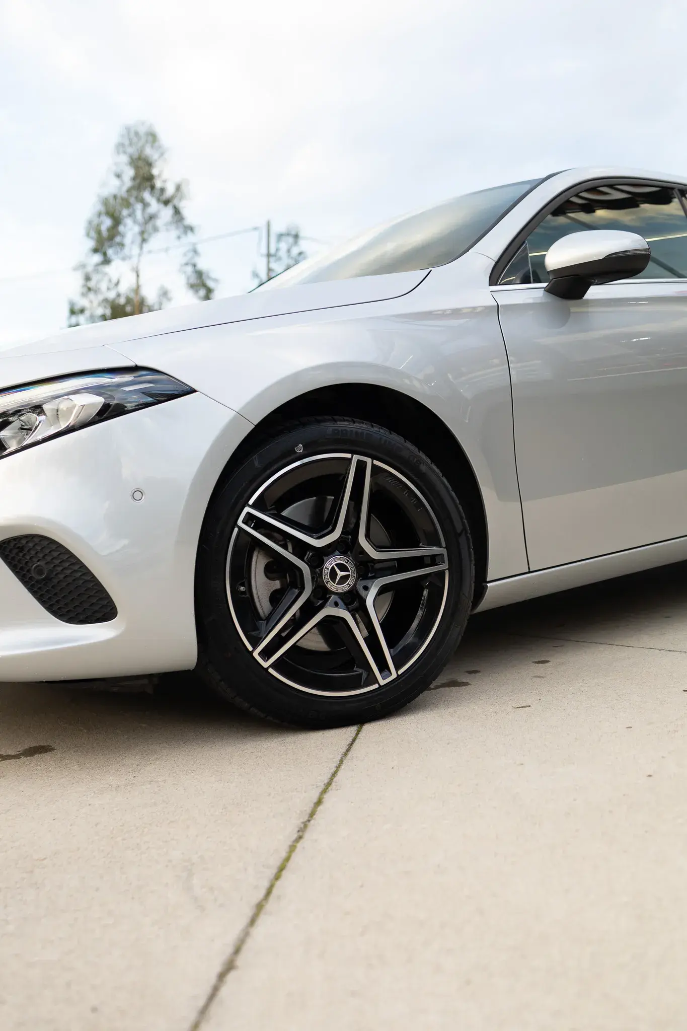 Mercedes-Benz A 250 e Progressive 12