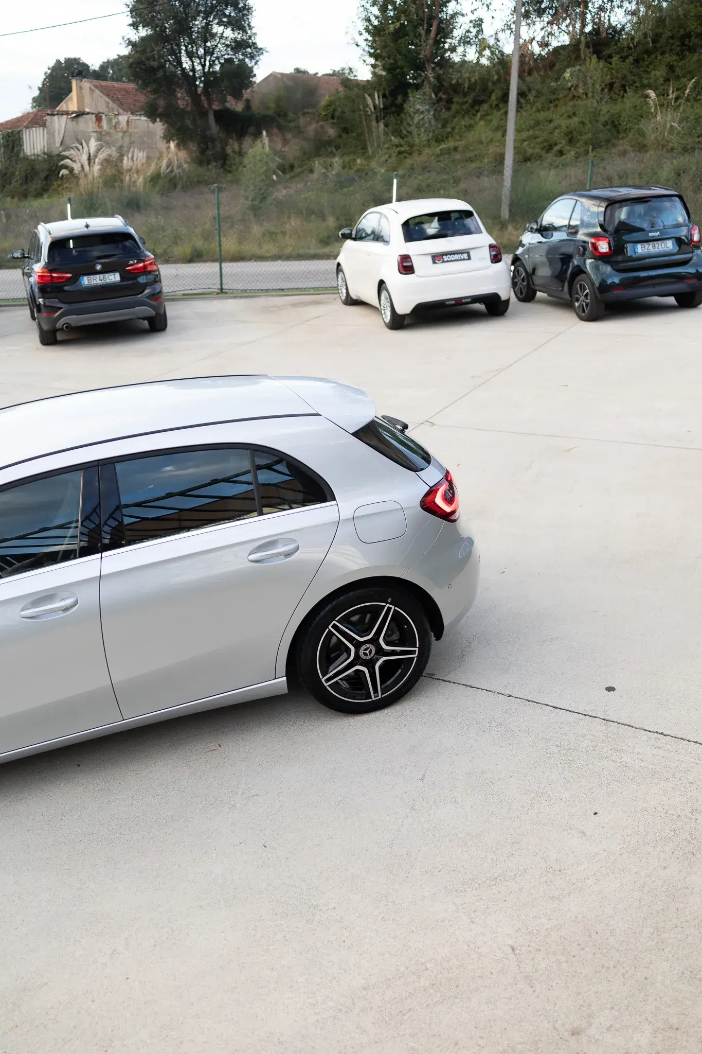 Mercedes-Benz A 250 e Progressive 14