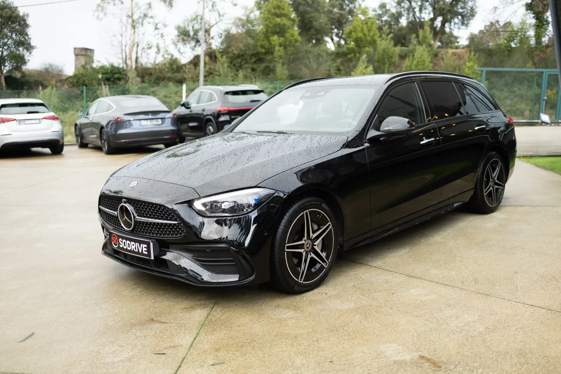 Mercedes-Benz C 300 e AMG Line 4