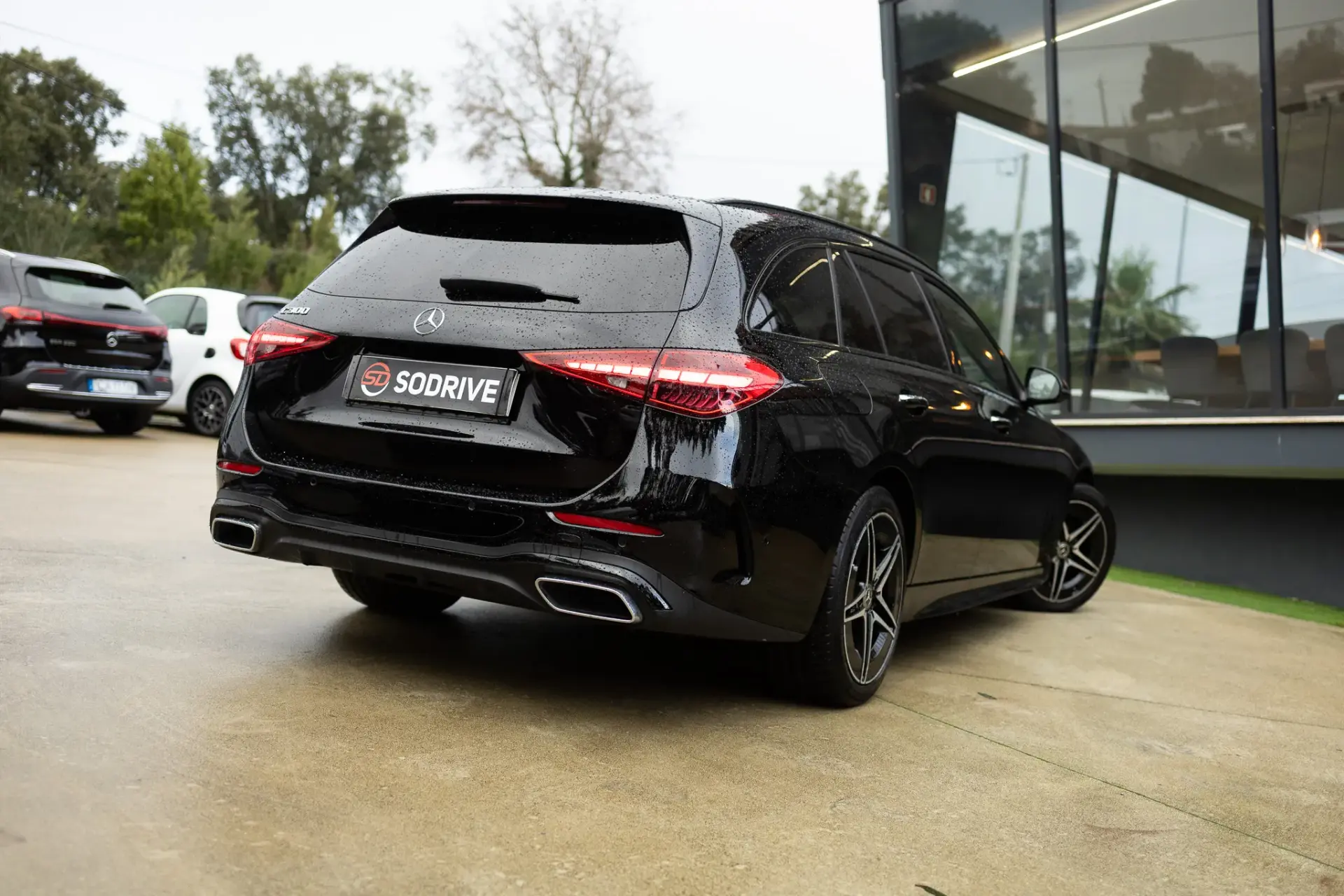 Mercedes-Benz C 300 e AMG Line 5