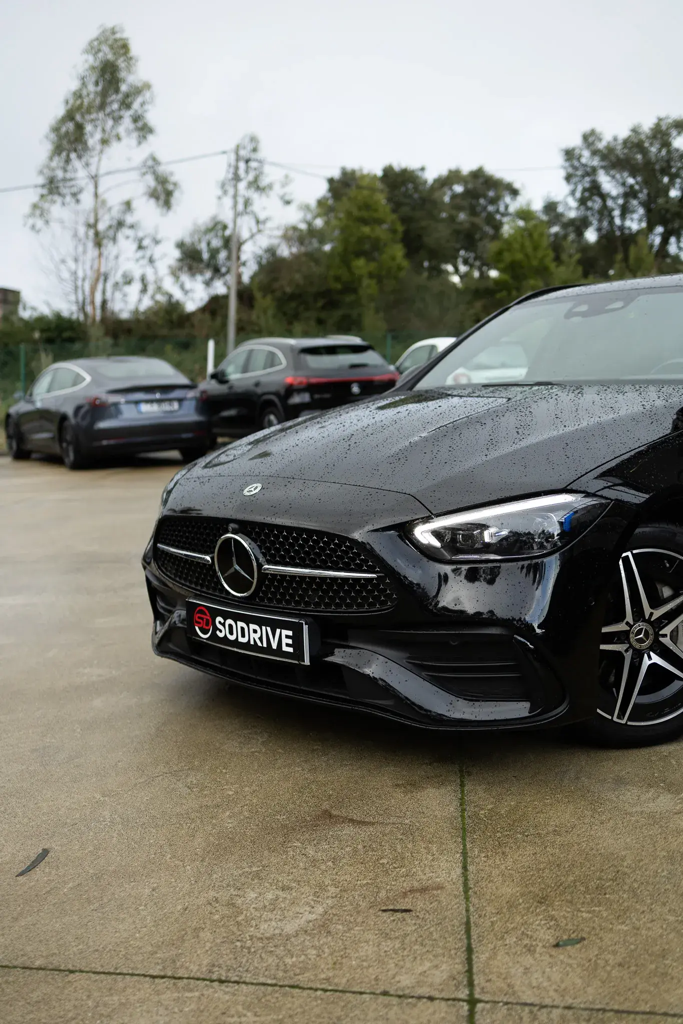 Mercedes-Benz C 300 e AMG Line 11