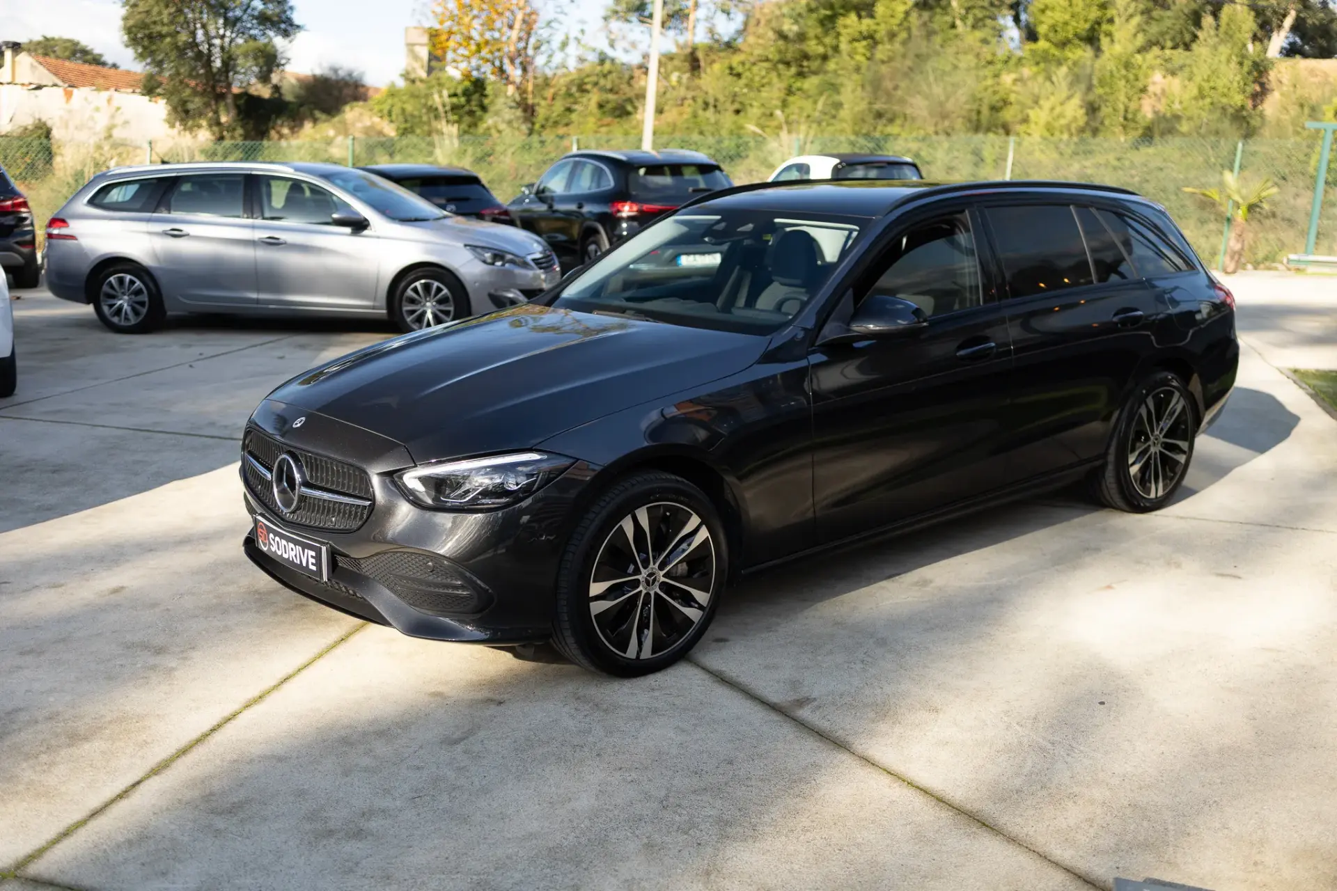 Mercedes-Benz C 300 e Avantgarde 3