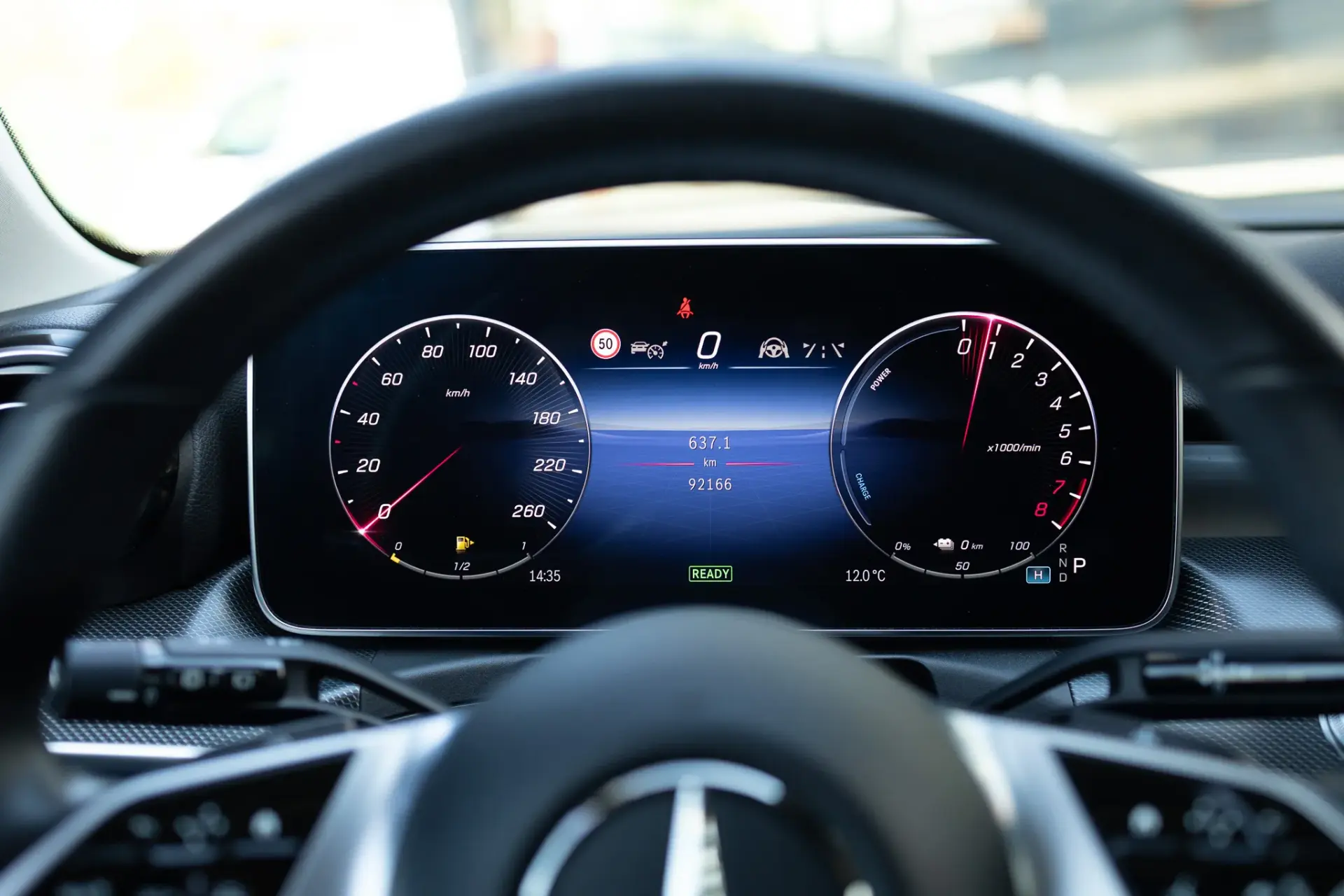 Mercedes-Benz C 300 e Avantgarde 10