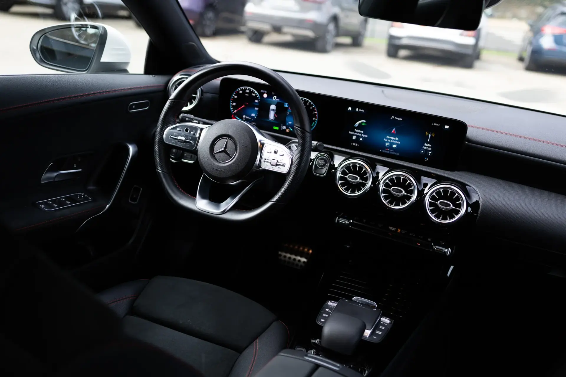 Mercedes-Benz CLA 250 e Shooting Brake AMG Line 2