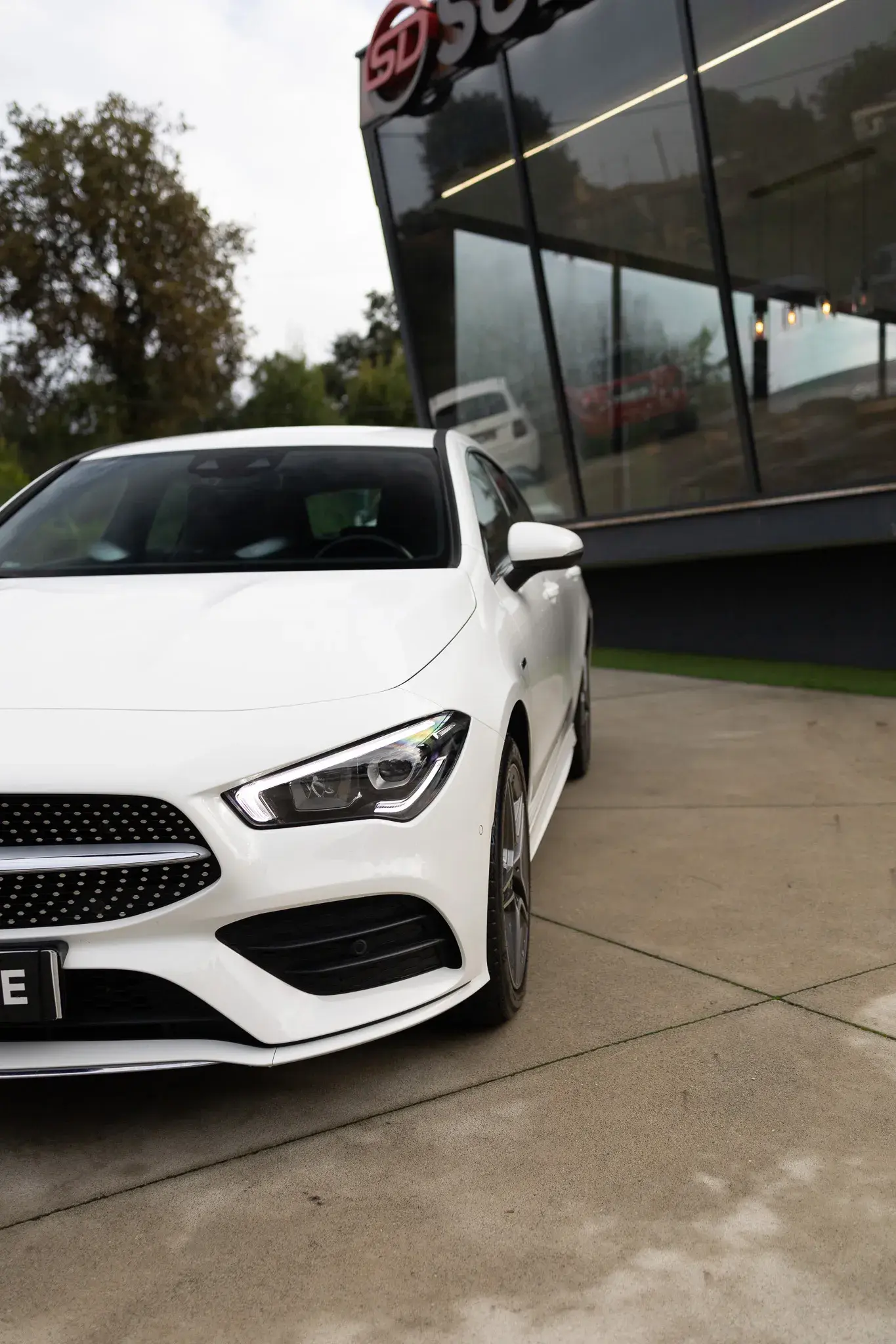 Mercedes-Benz CLA 250 e Shooting Brake AMG Line 15