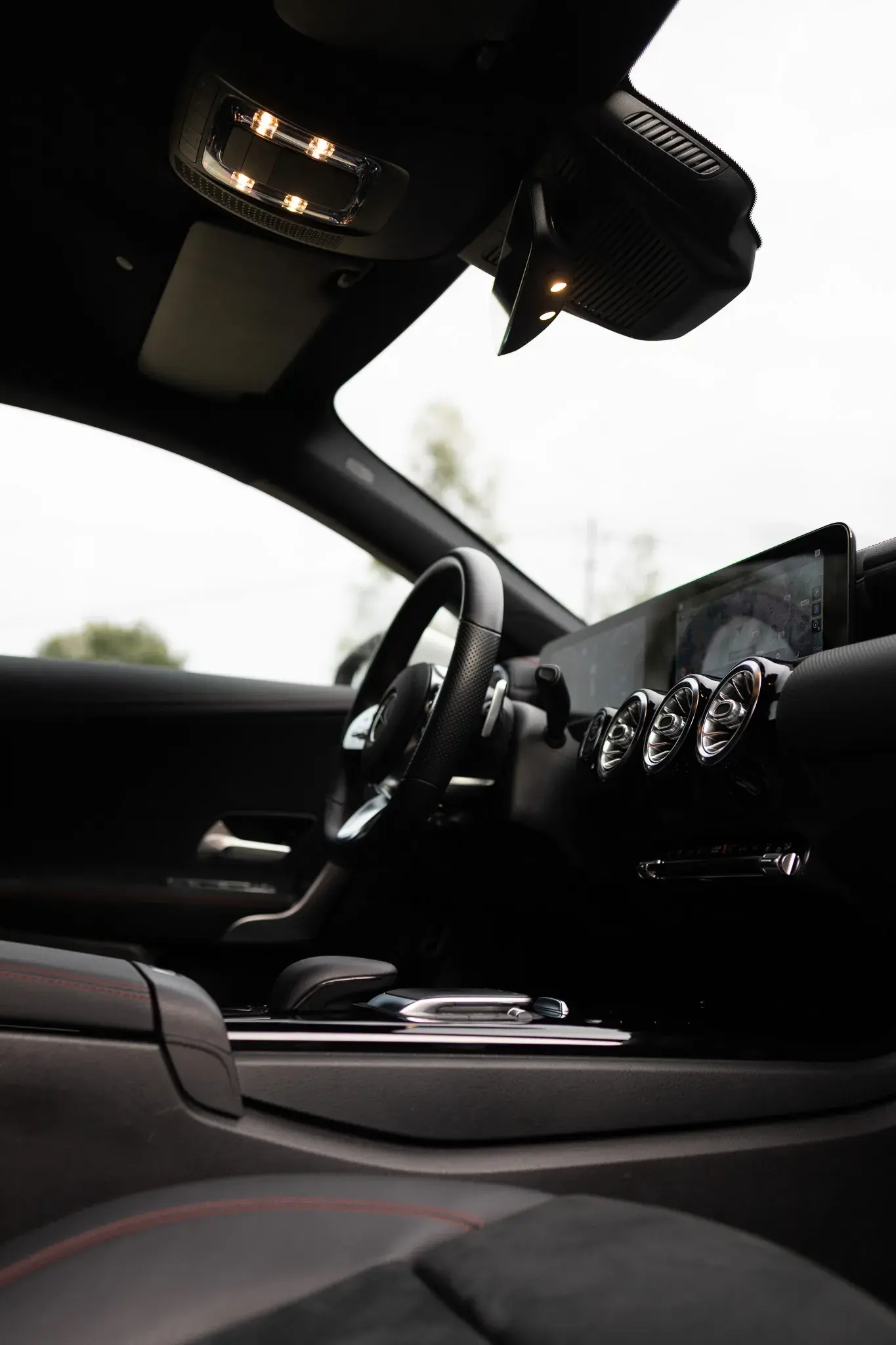 Mercedes-Benz CLA 250 e Shooting Brake AMG Line 36