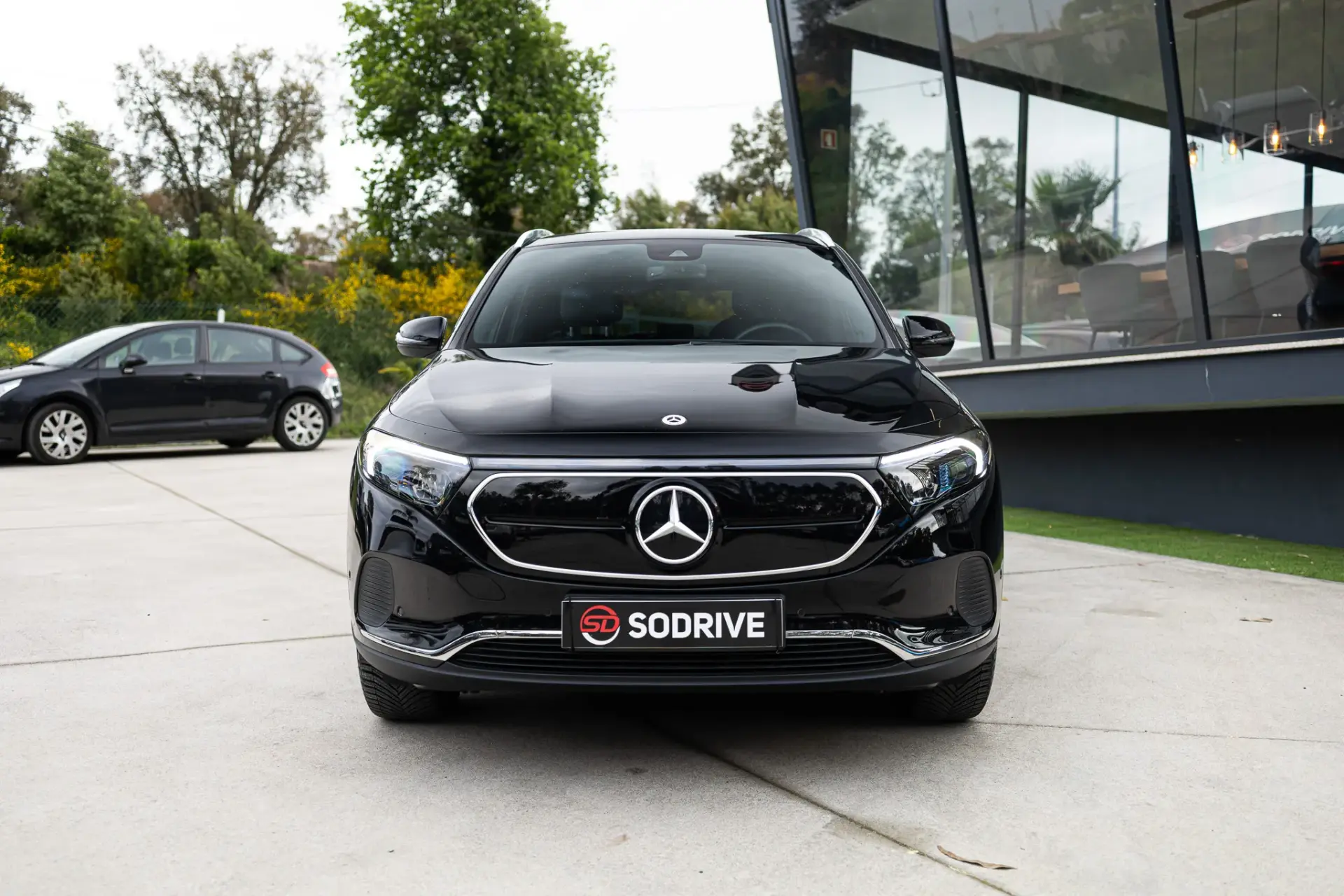 Mercedes-Benz EQA 300 4Matic Progressive 3