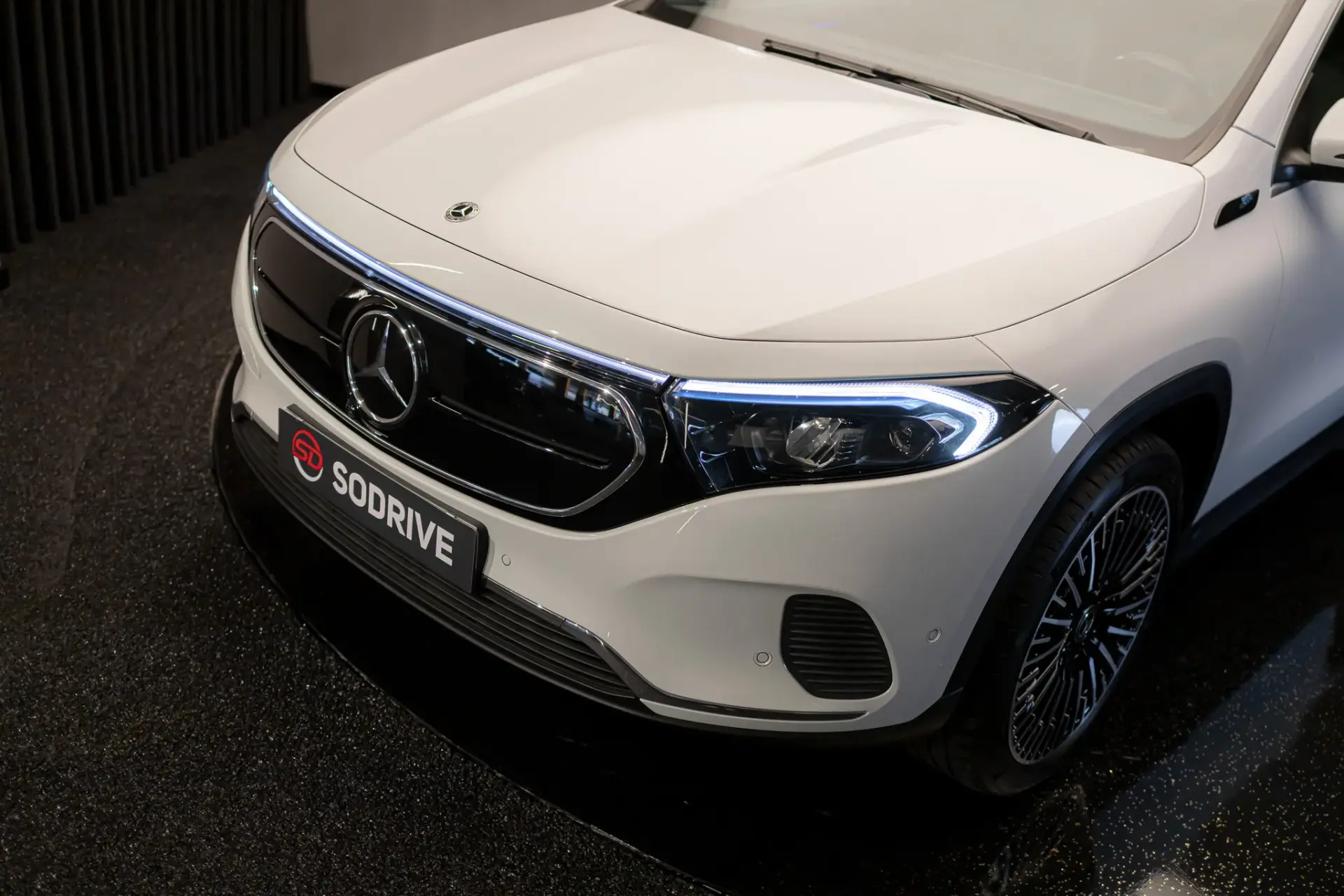 Mercedes-Benz EQA 250 Progressive 6