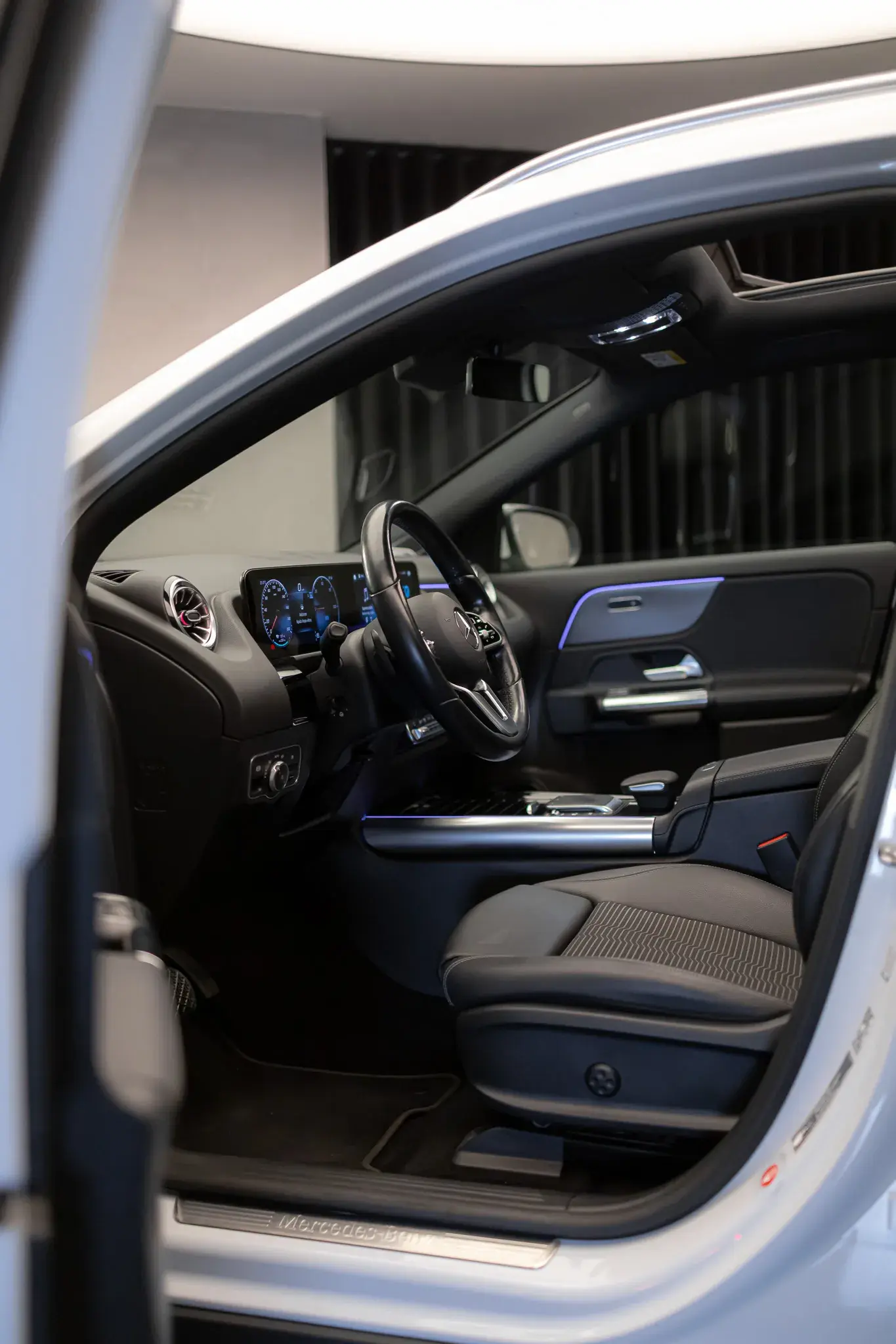 Mercedes-Benz EQA 250 Progressive 38