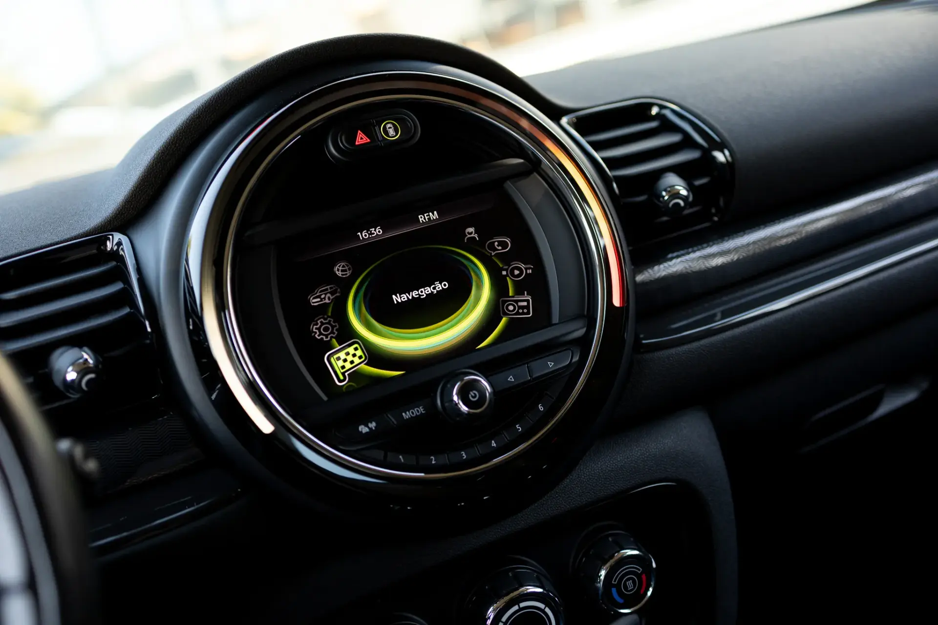 MINI Clubman One D Yours 11