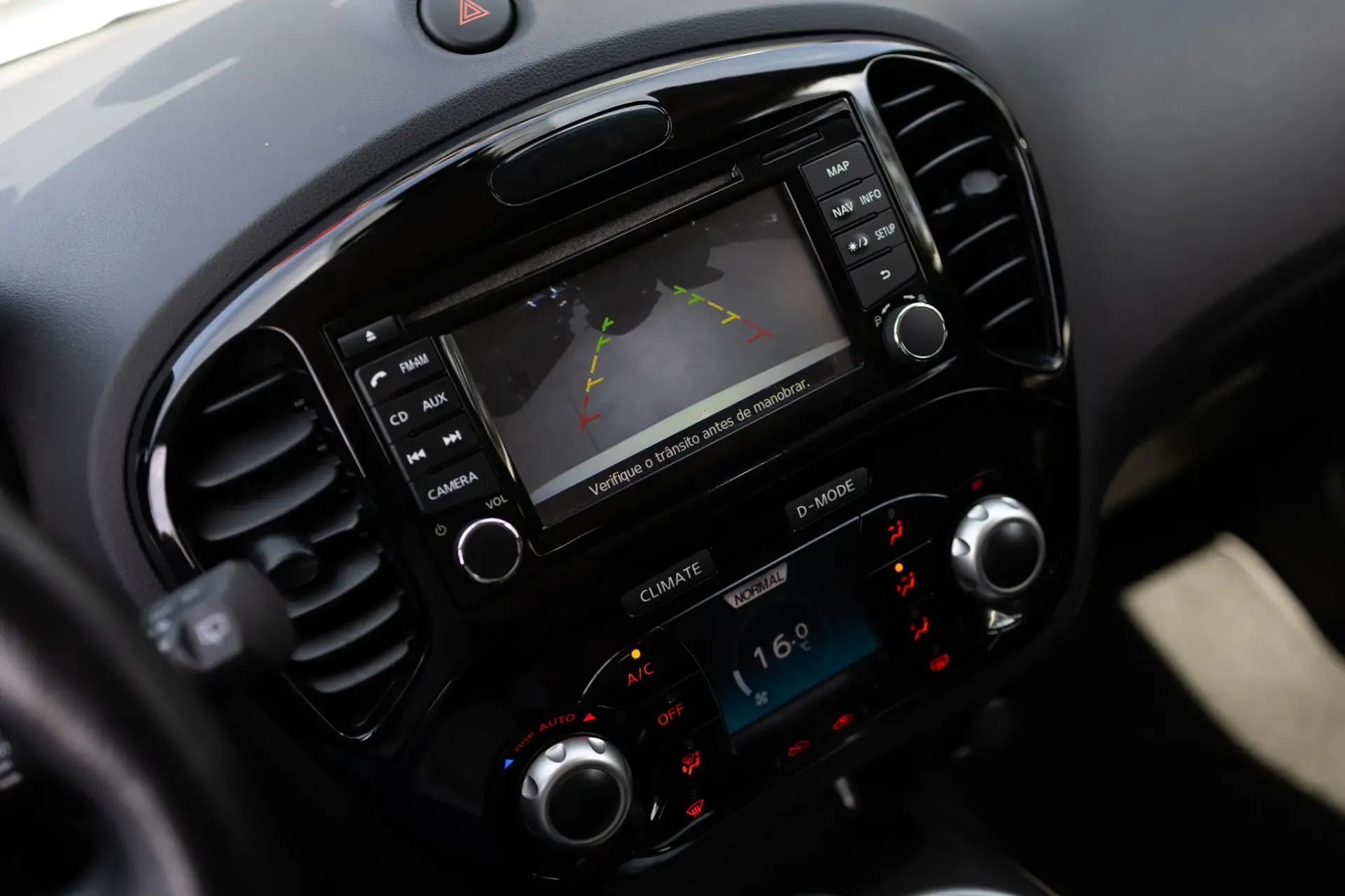 Nissan Juke 1.5 dCi N-Connecta 15