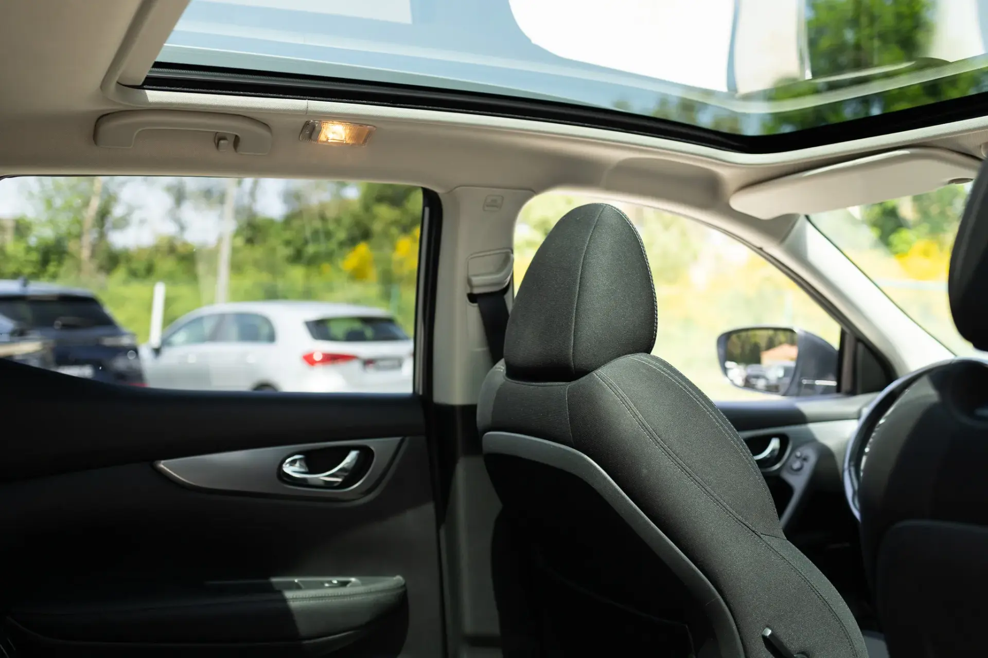 Nissan Qashqai 1.5 dCi N-Connecta 15