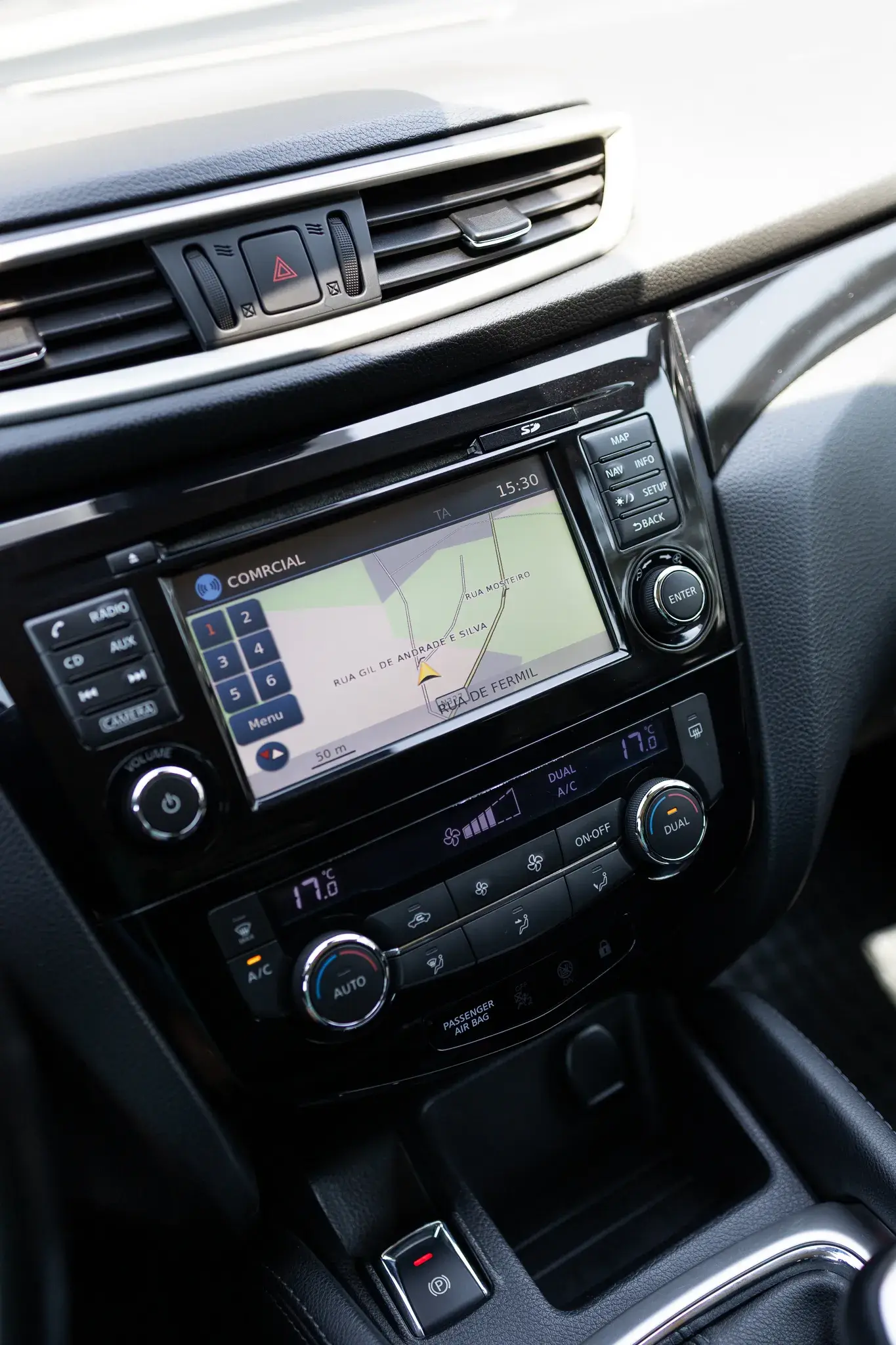 Nissan Qashqai 1.5 dCi N-Connecta 19