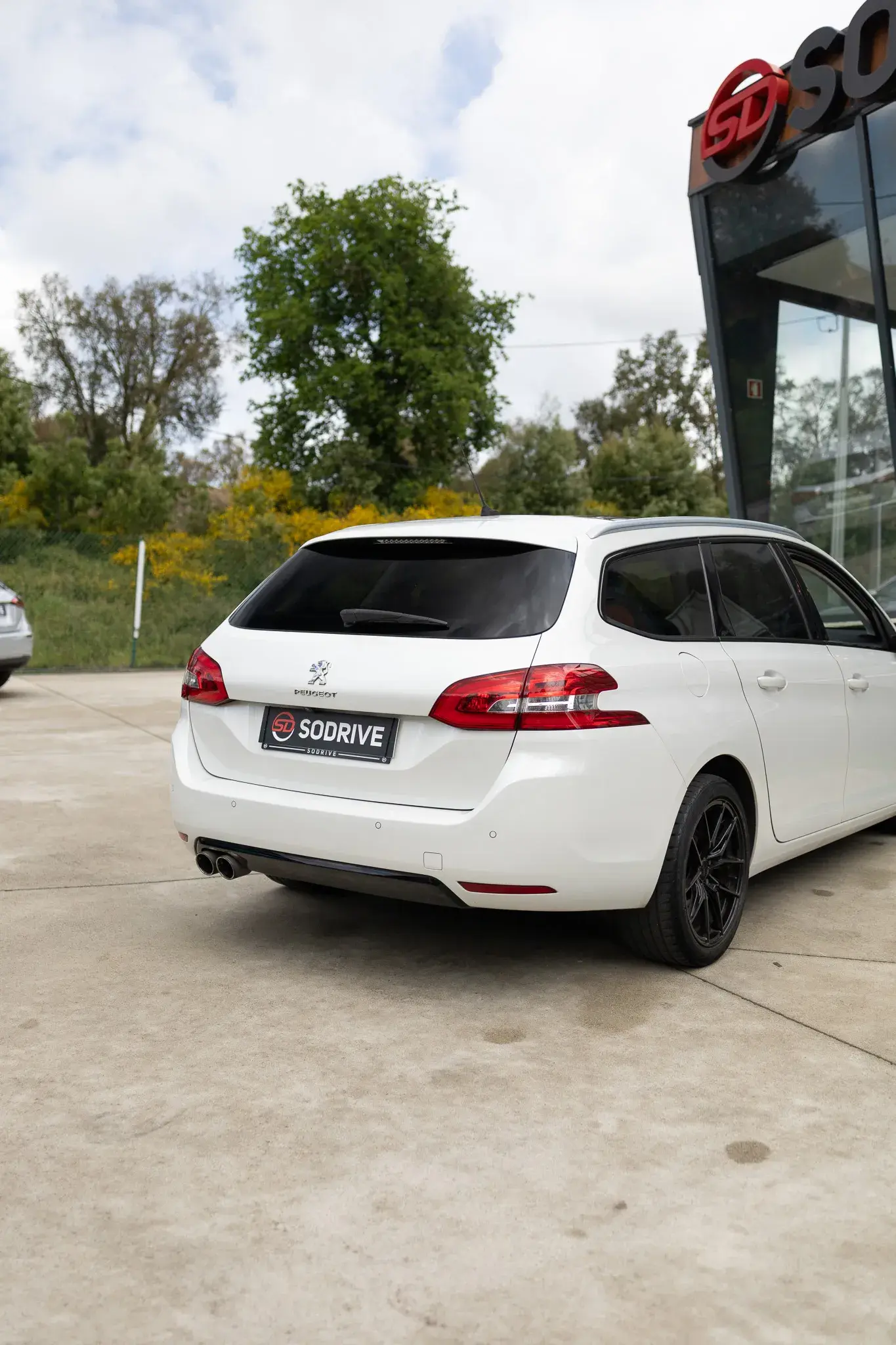 Peugeot 308 SW 1.6 BlueHDi Allure 5