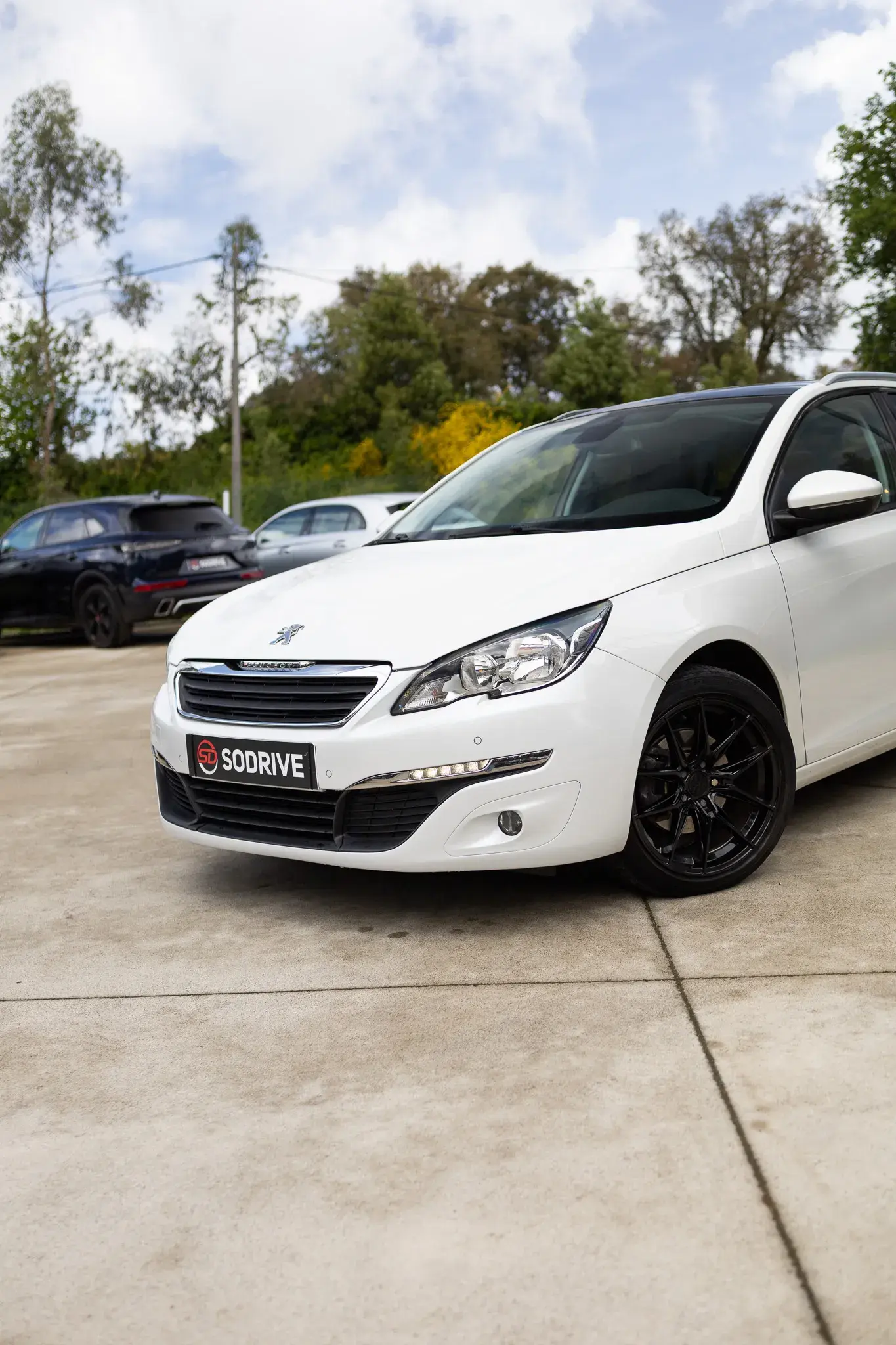 Peugeot 308 SW 1.6 BlueHDi Allure 11