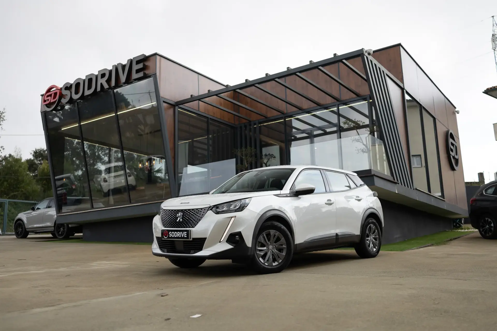 Peugeot e-2008 Active 1