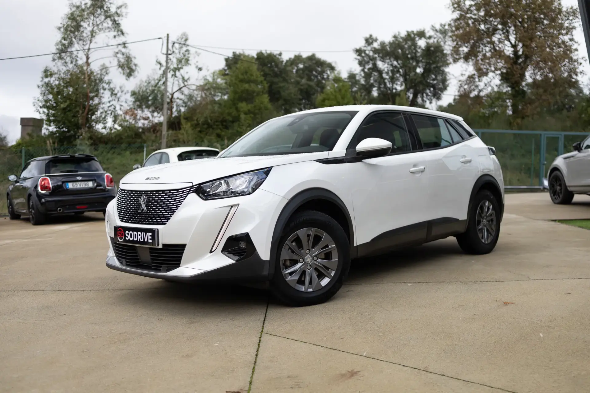 Peugeot e-2008 Active 4