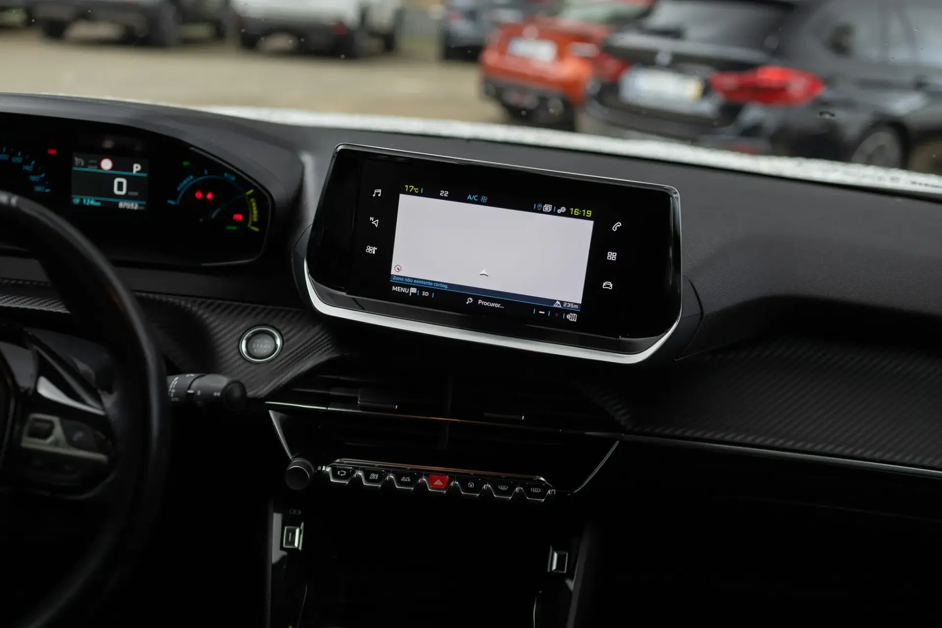 Peugeot e-2008 Active 10